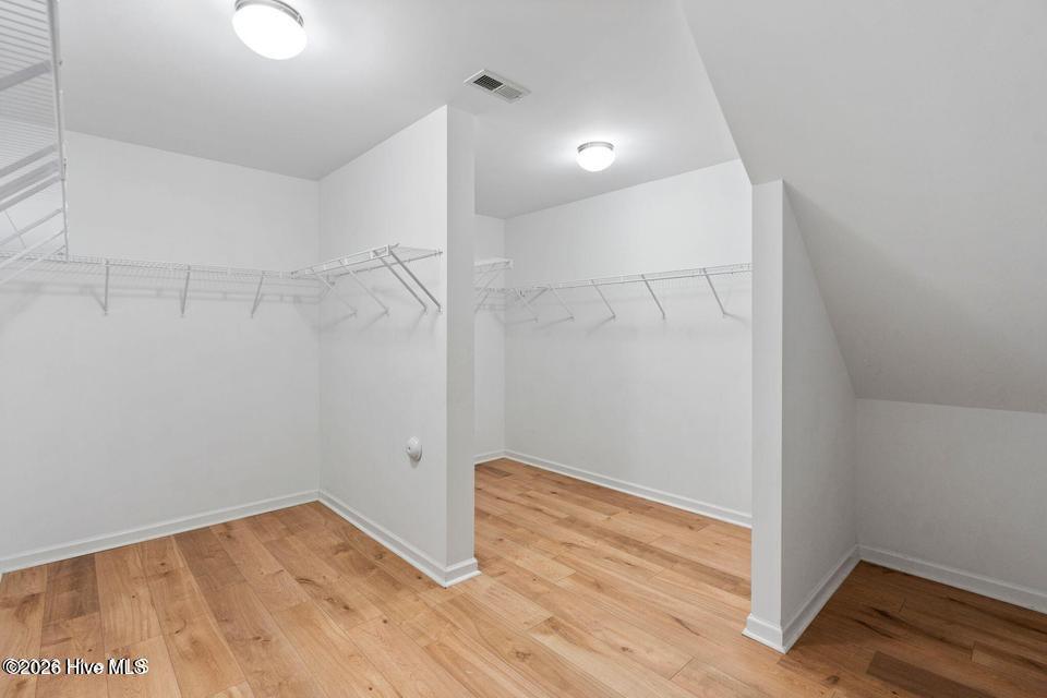 3912 Willowick Park Drive Property Photo 21