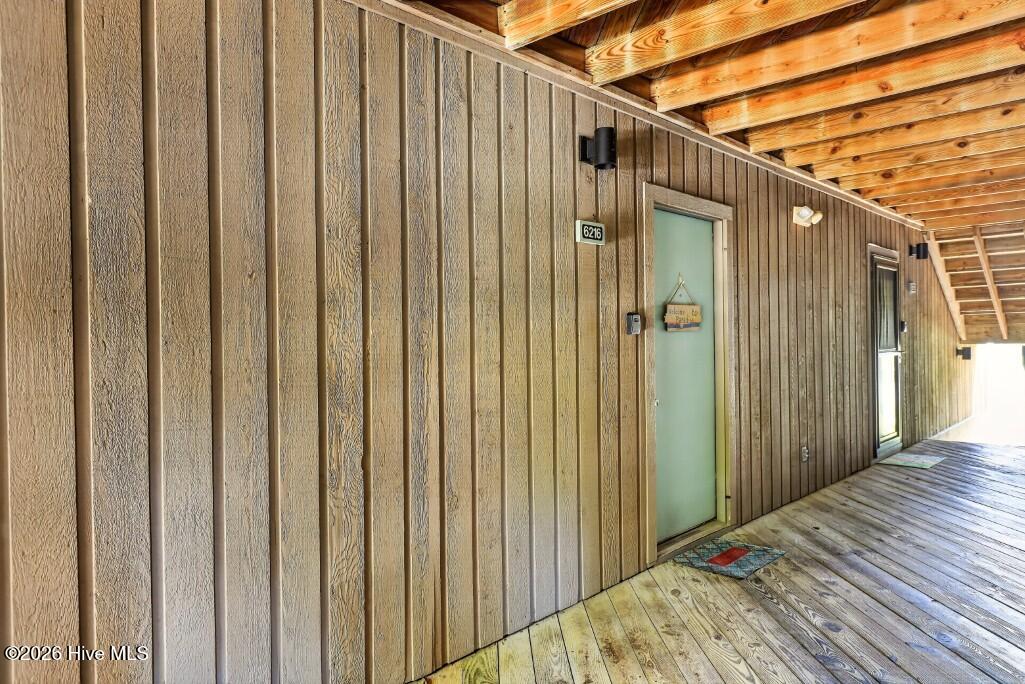 6216 Harbourside Drive Property Photo 9