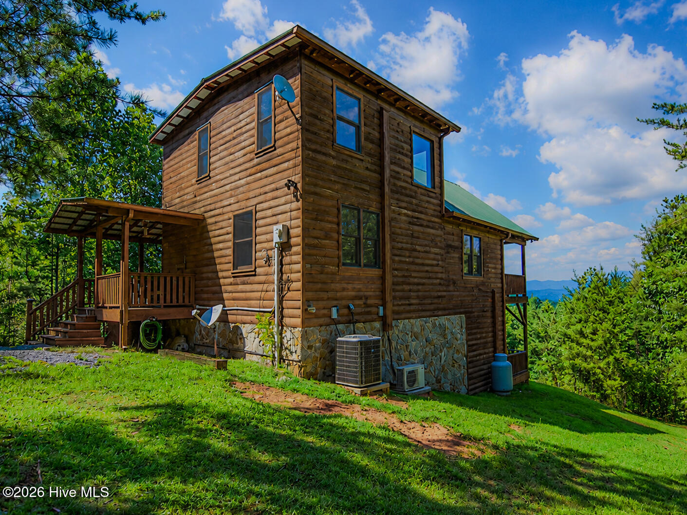 20 Locust Pointe Trail Property Photo 4