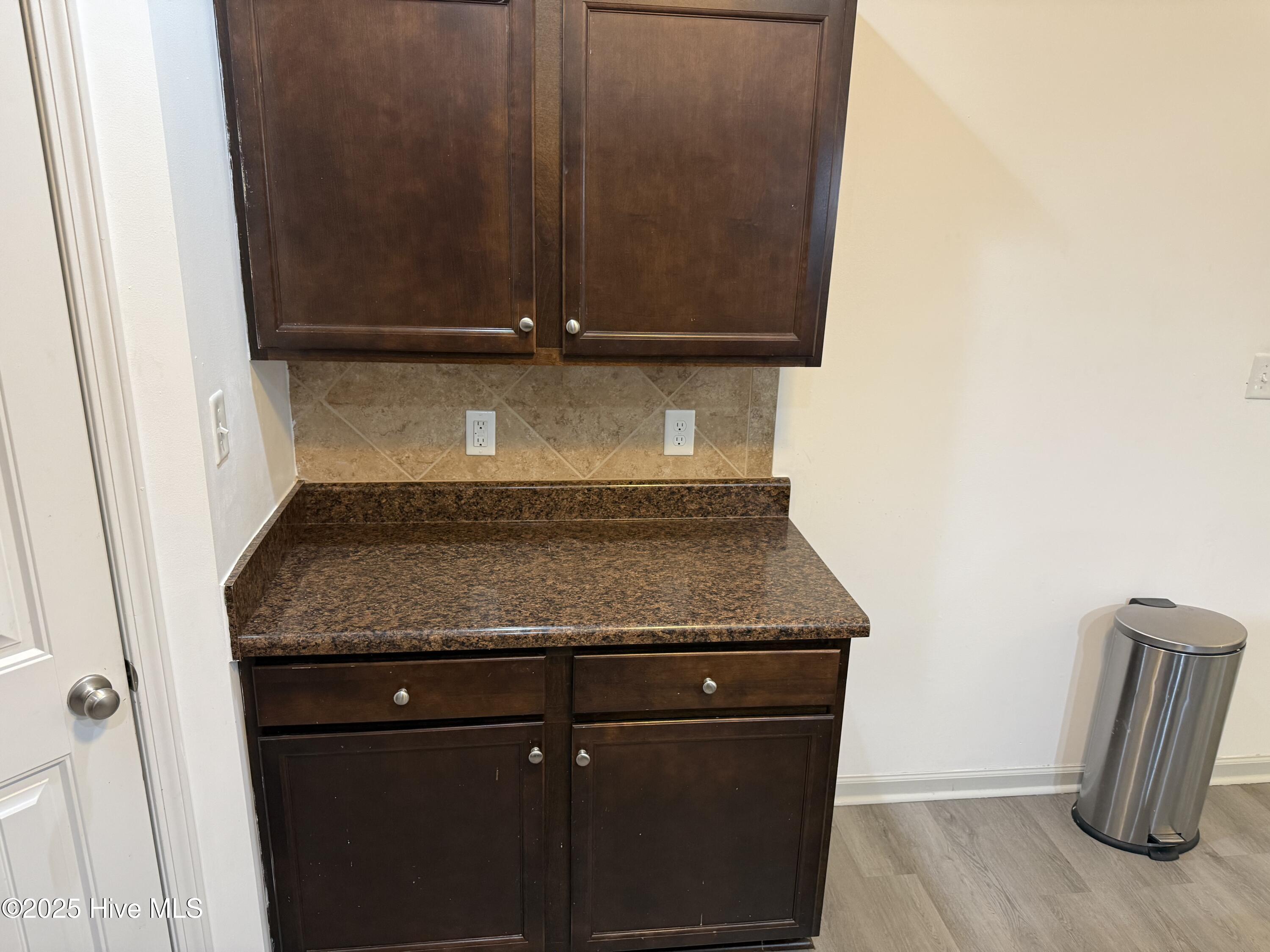 659 Roanoke Drive Property Photo 16