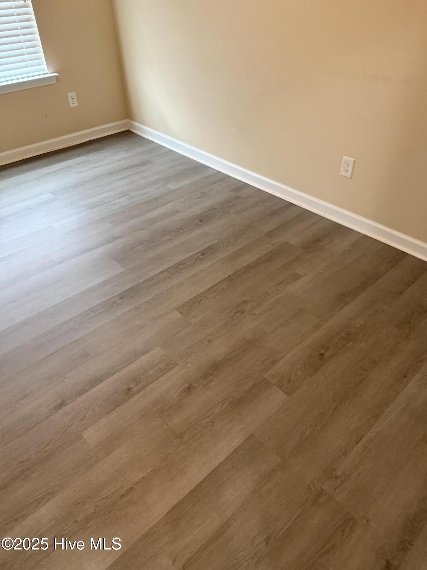 659 Roanoke Drive Property Photo 26
