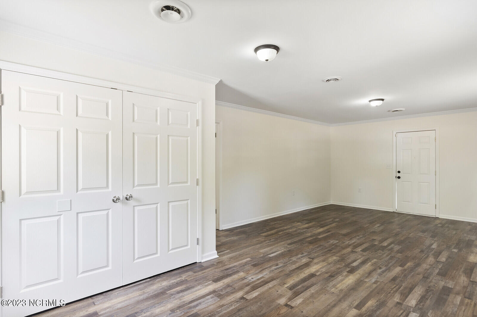 125 W B And S Road Property Photo 27