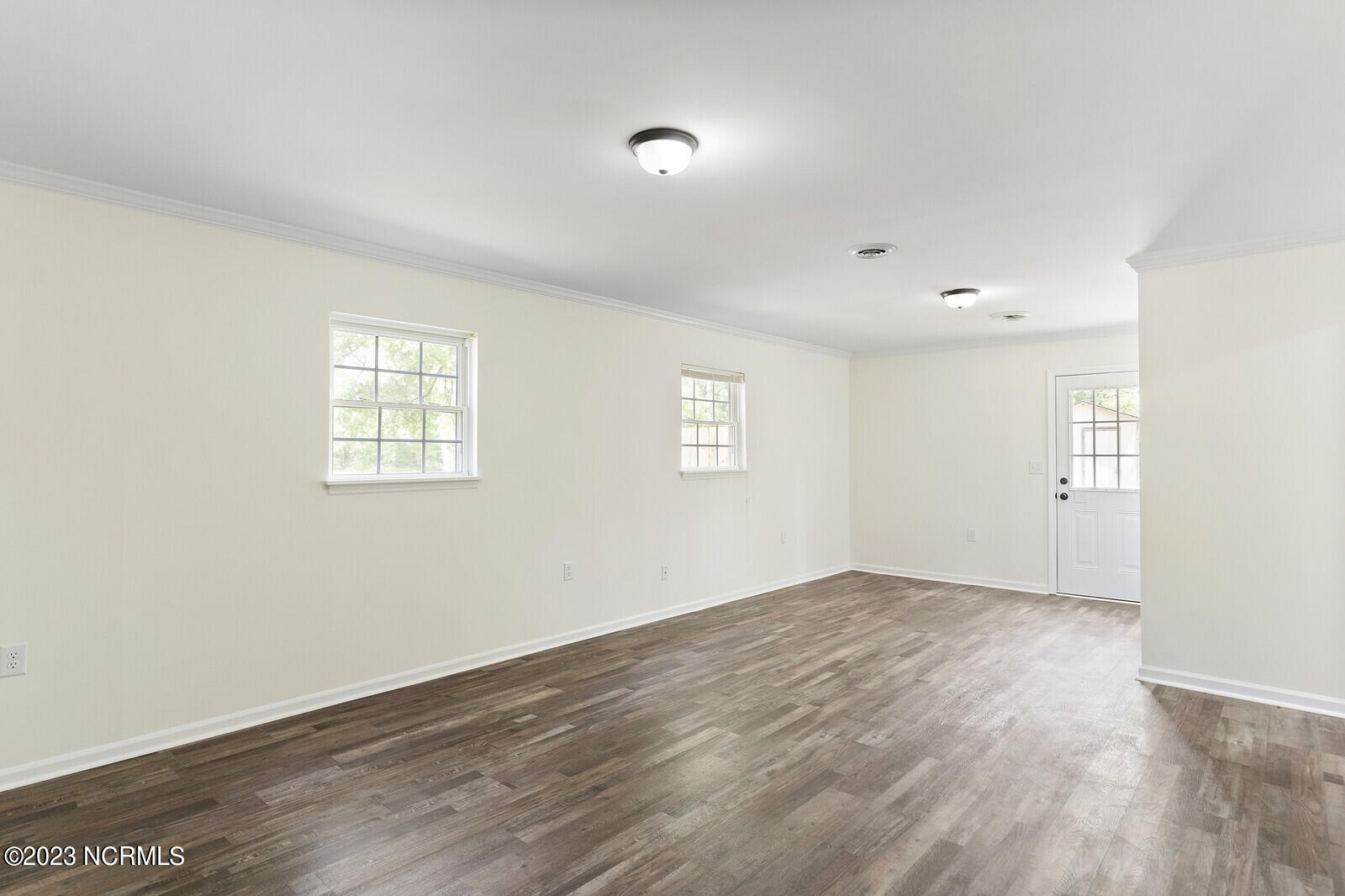 125 W B And S Road Property Photo 30