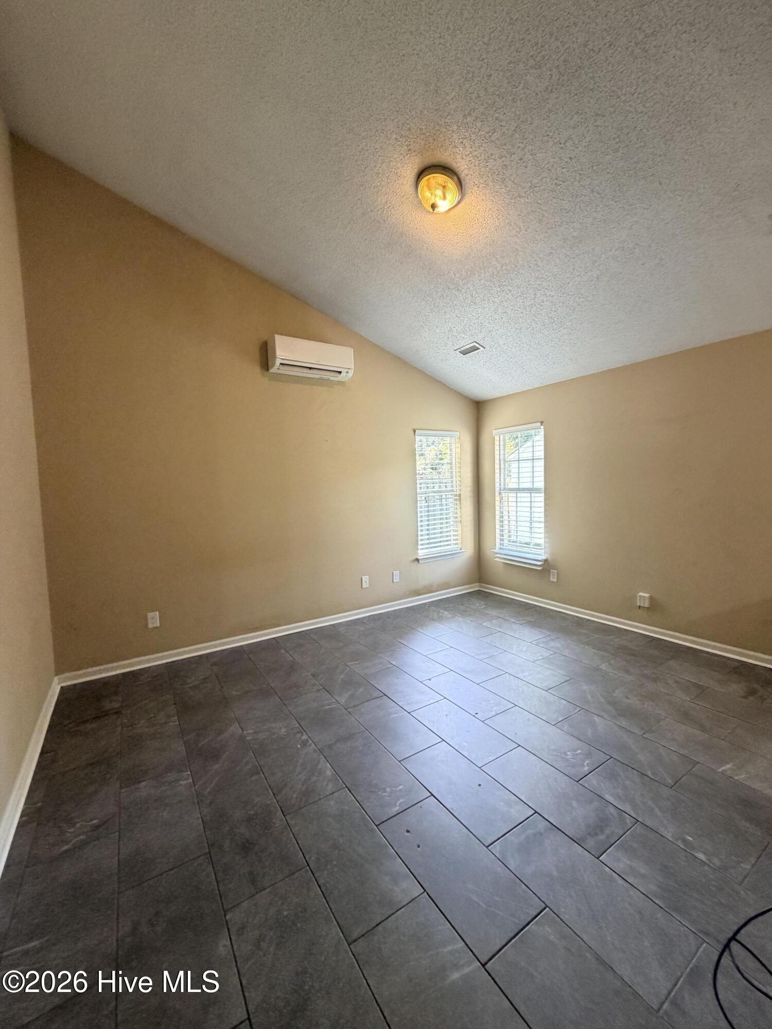 2307 Sapling Circle Property Photo 12