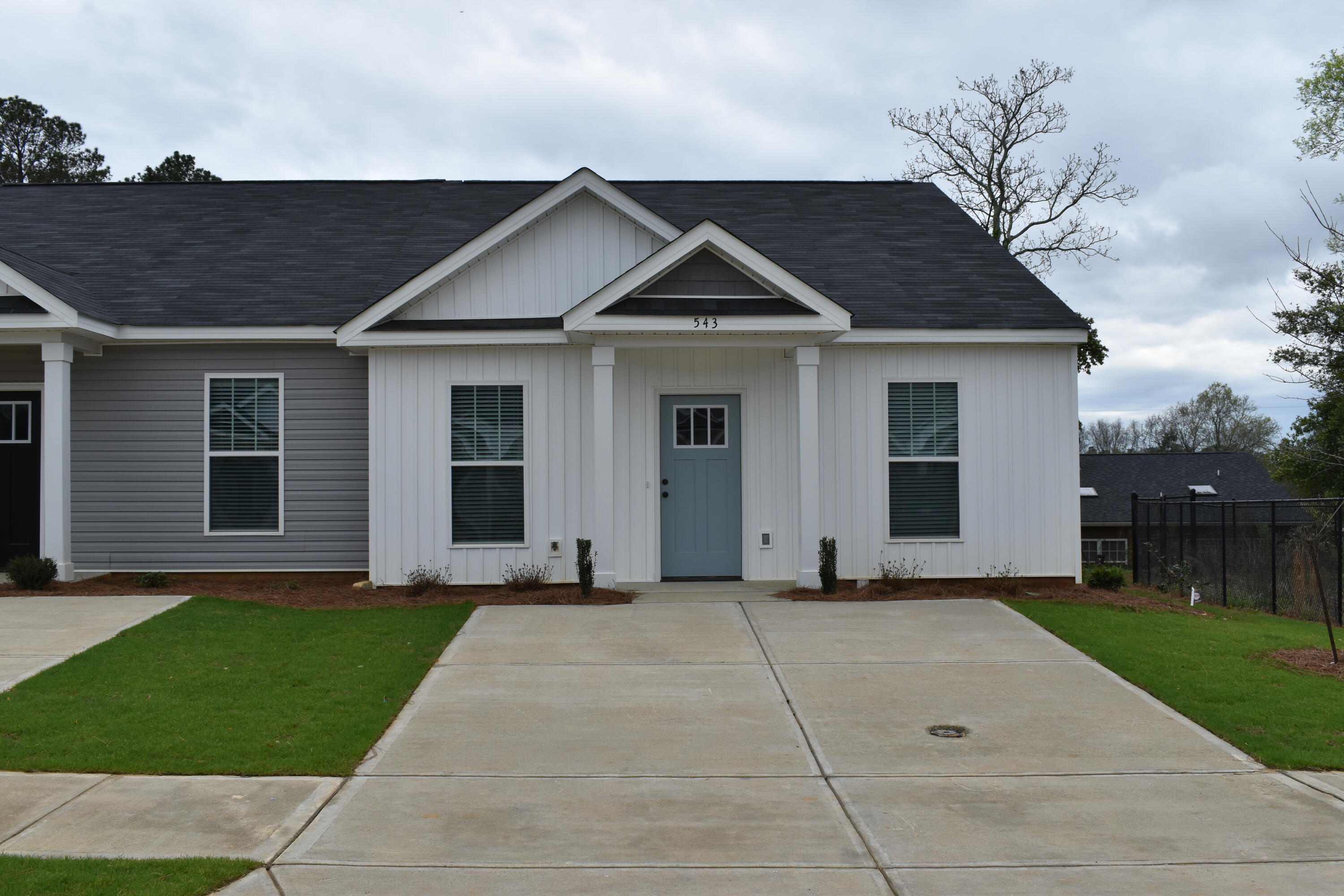 543 Hardy Point Property Photo 1