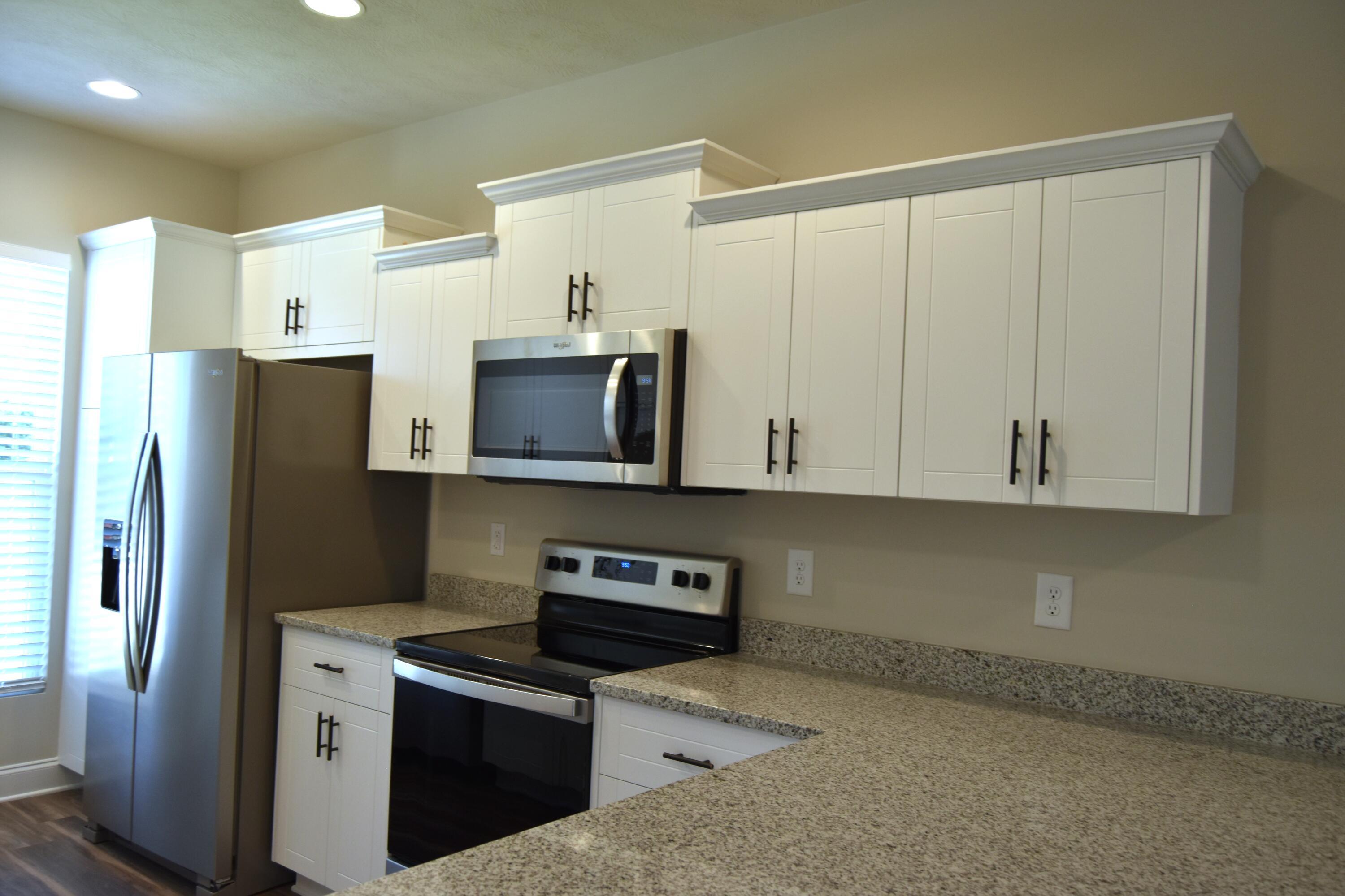 543 Hardy Point Property Photo 8