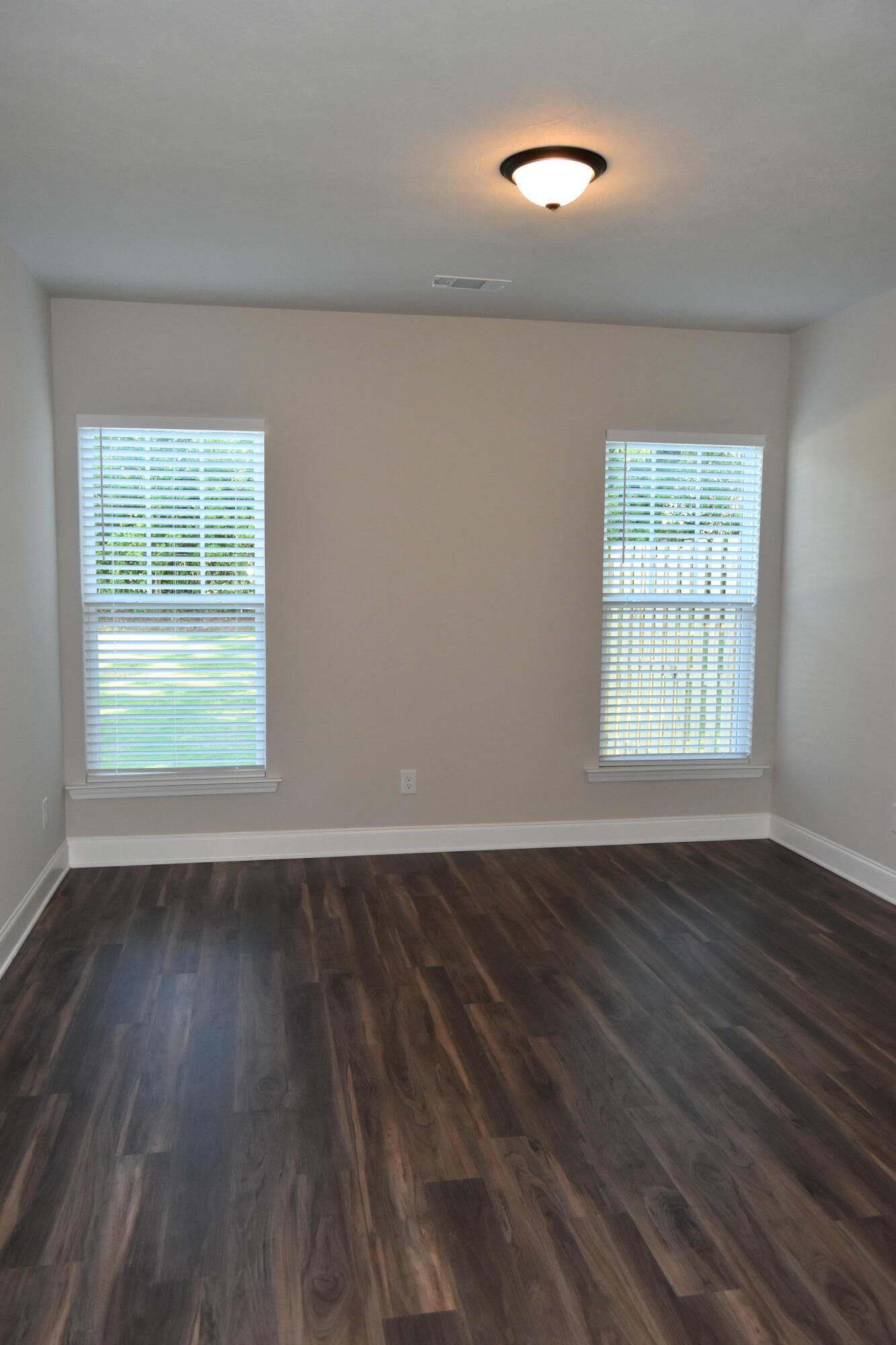 543 Hardy Point Property Photo 13