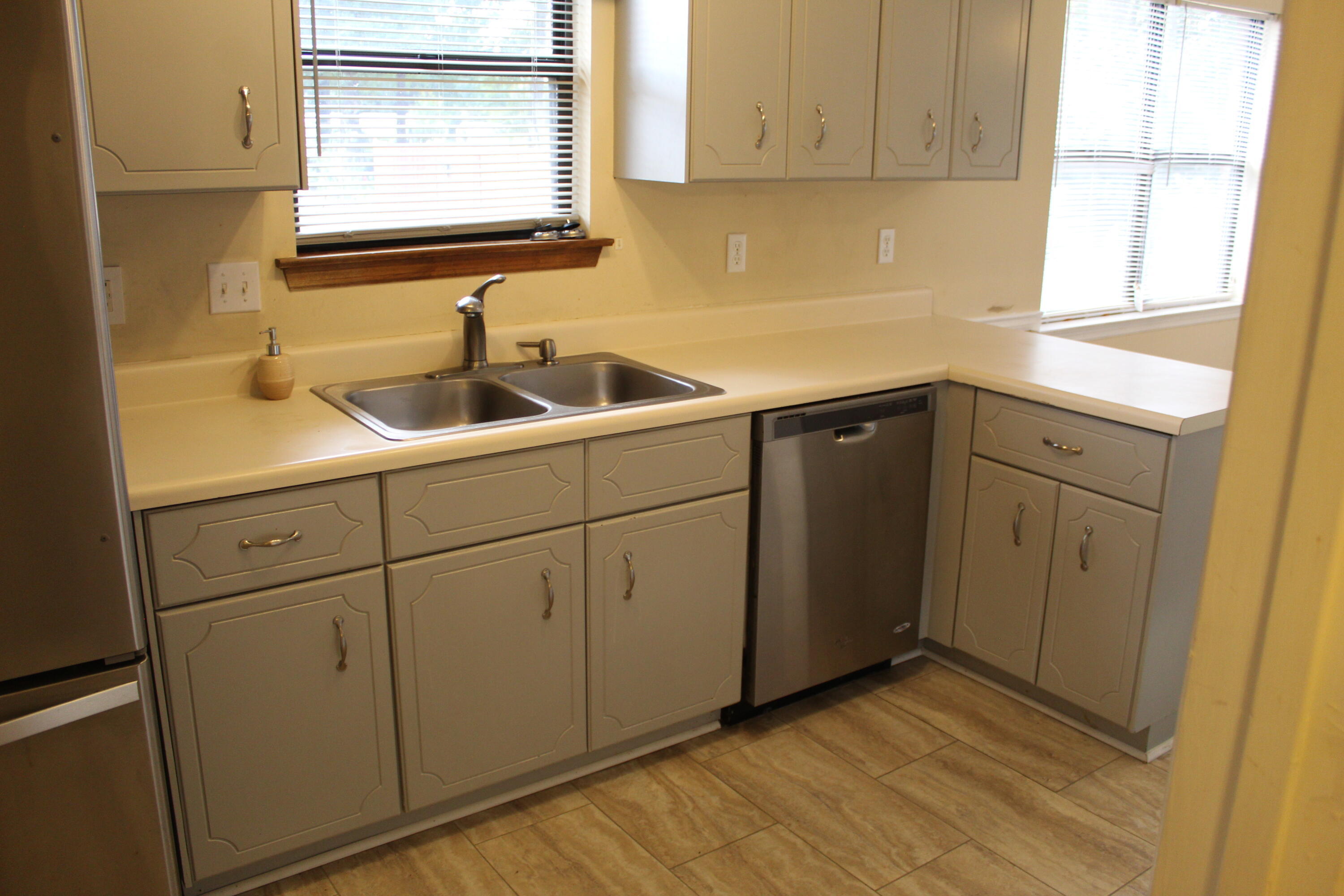 1015 Country Place Drive Property Photo 19