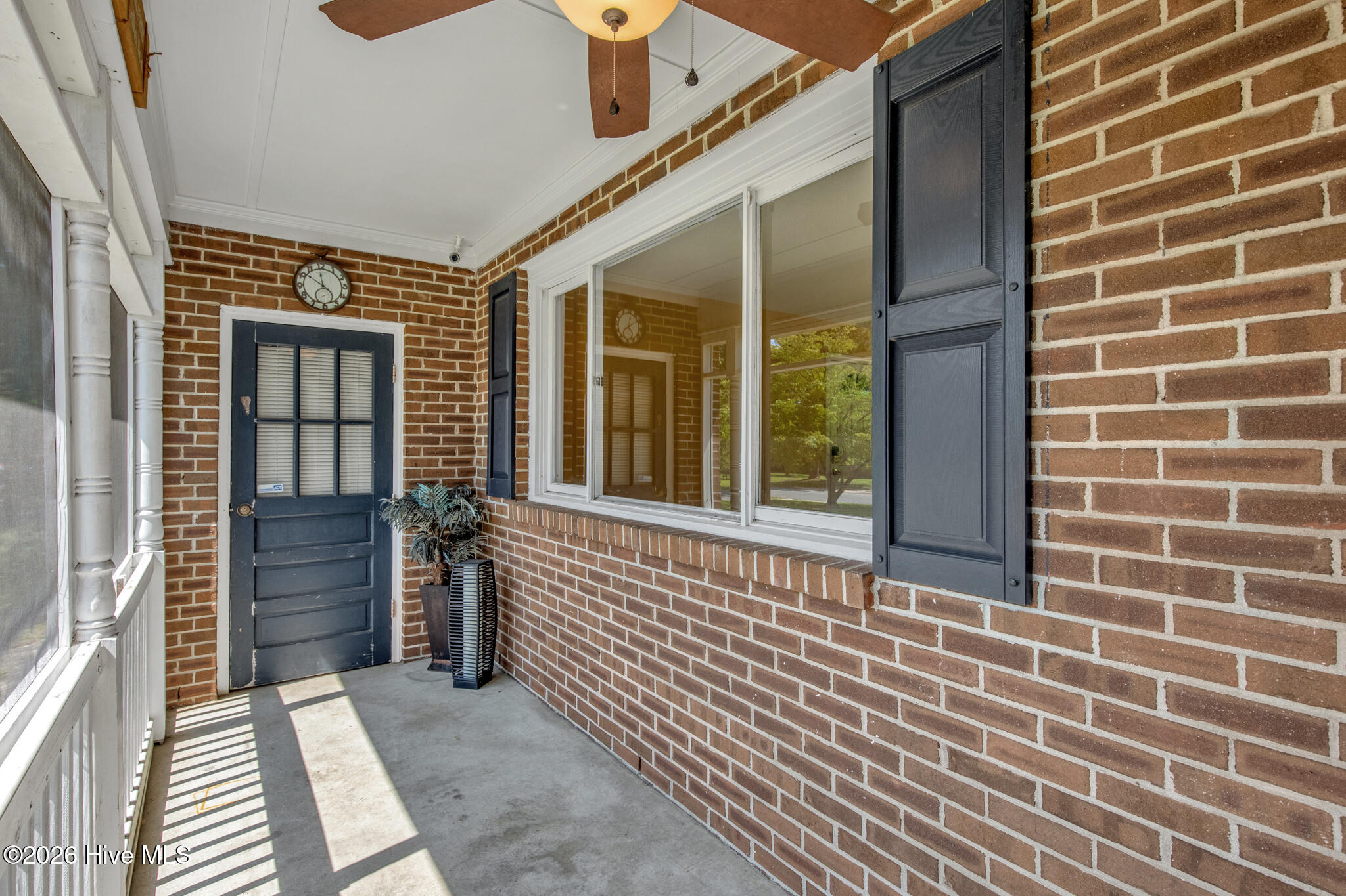 419 Dunmore Road Property Photo 3
