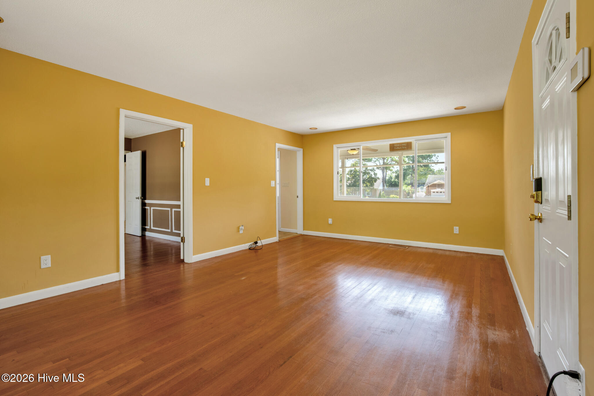 419 Dunmore Road Property Photo 6