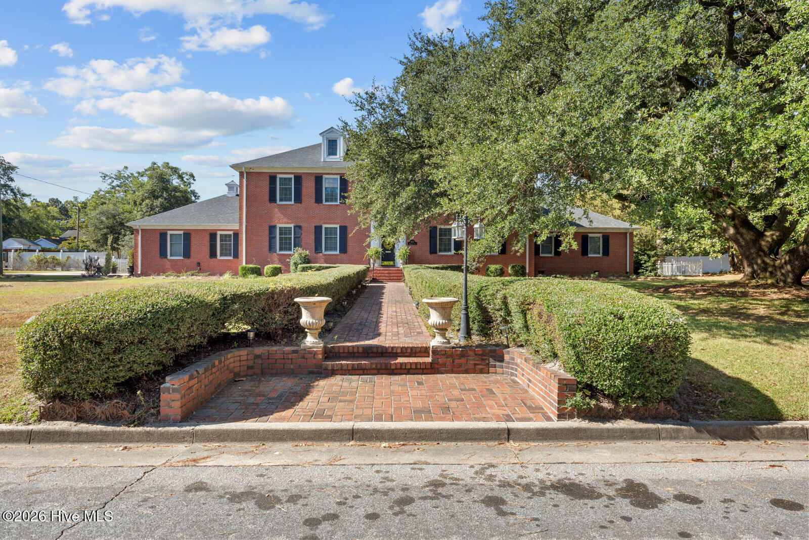 415 Woodland Drive Property Photo 4