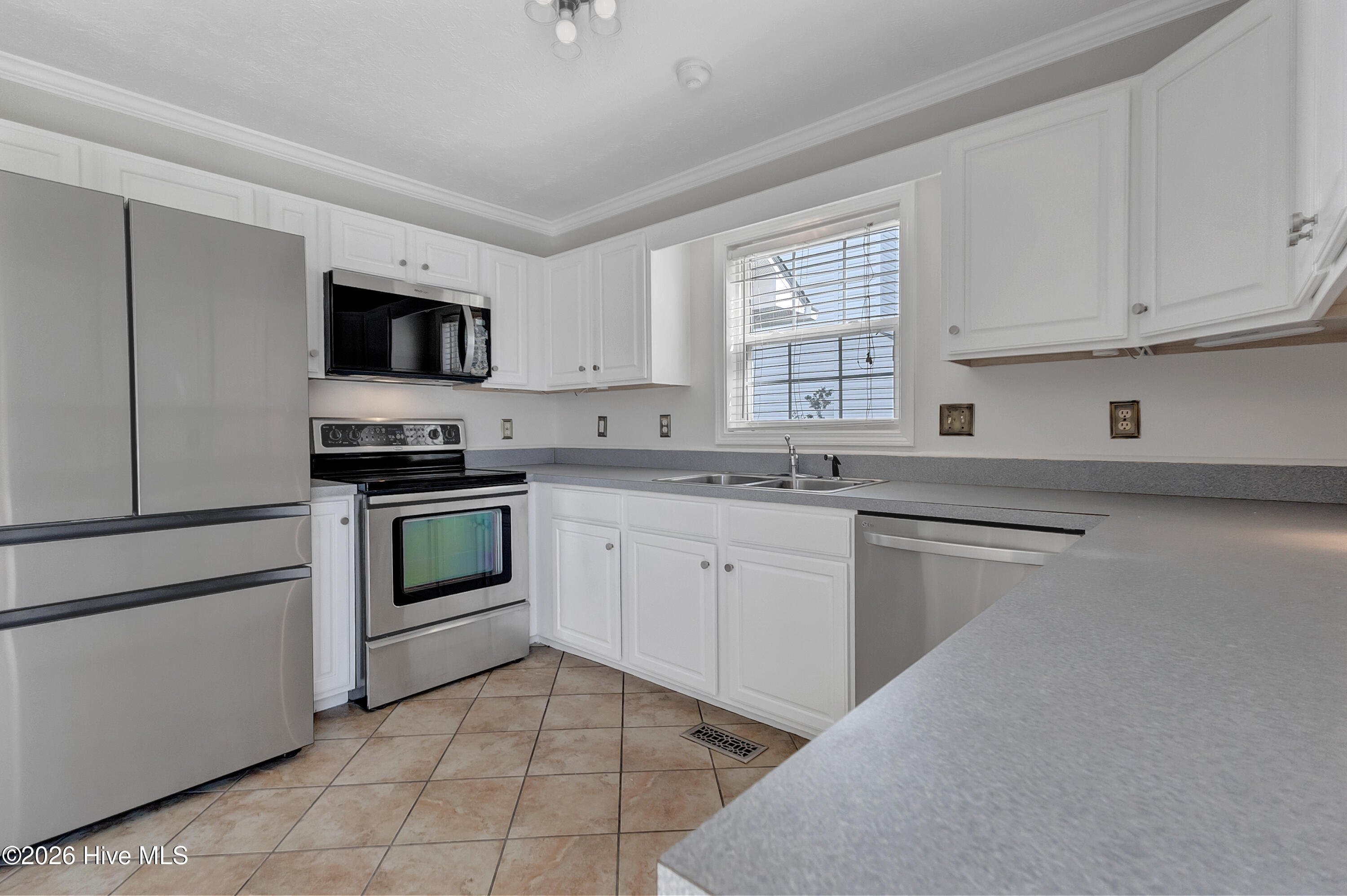 204 Hudson Lane Property Photo 15