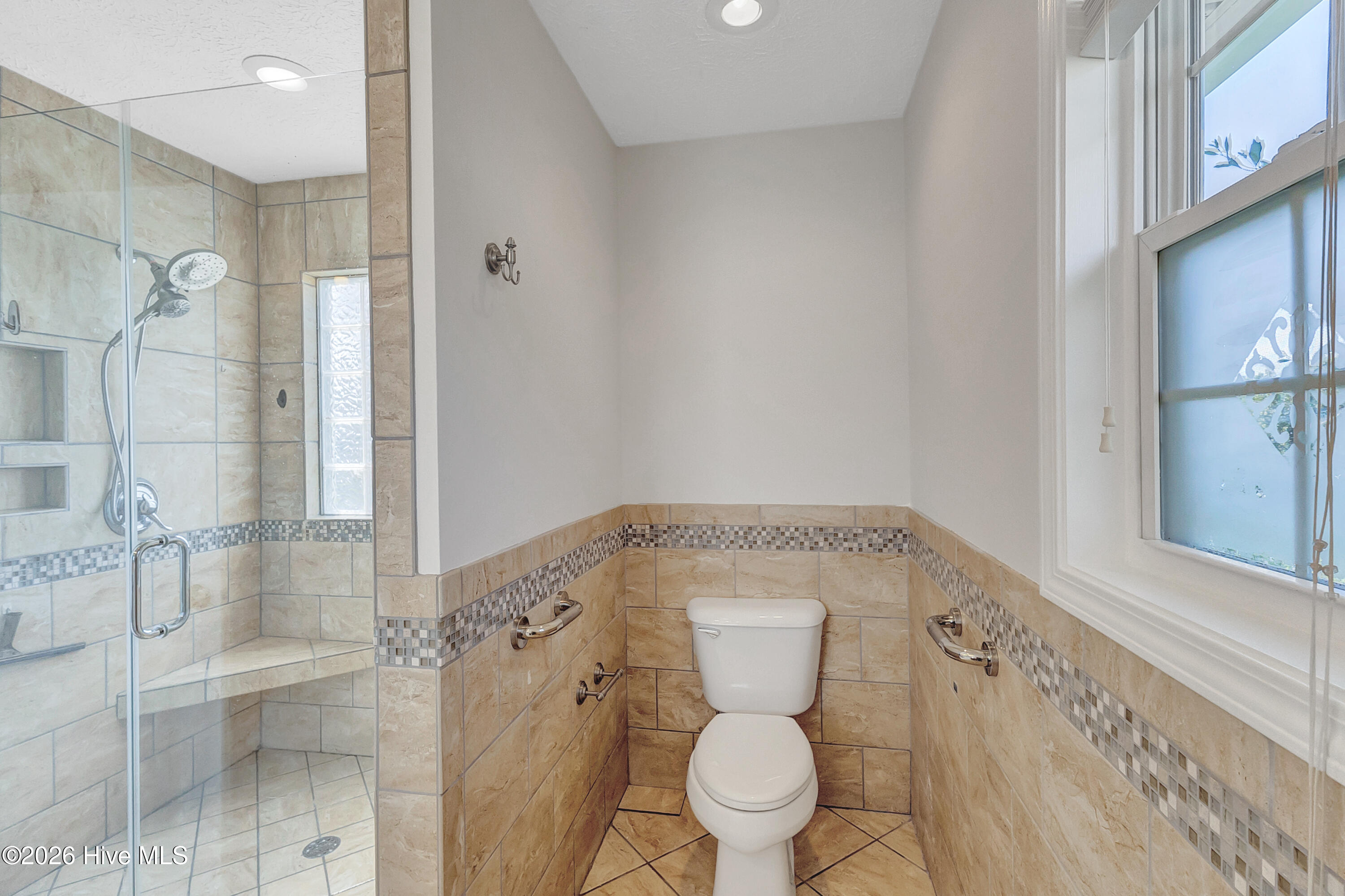 204 Hudson Lane Property Photo 23
