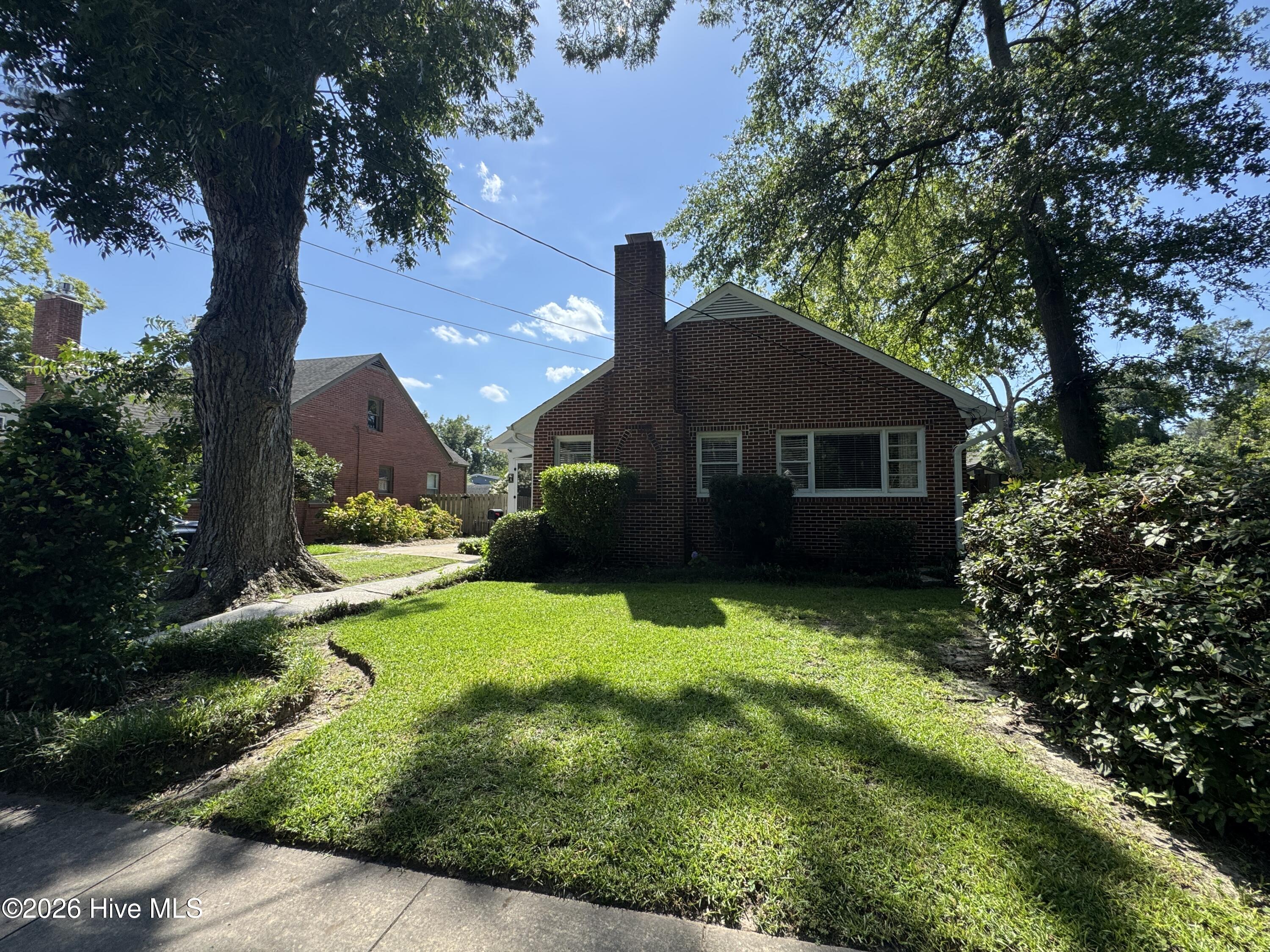6 Keaton Avenue Property Photo 2