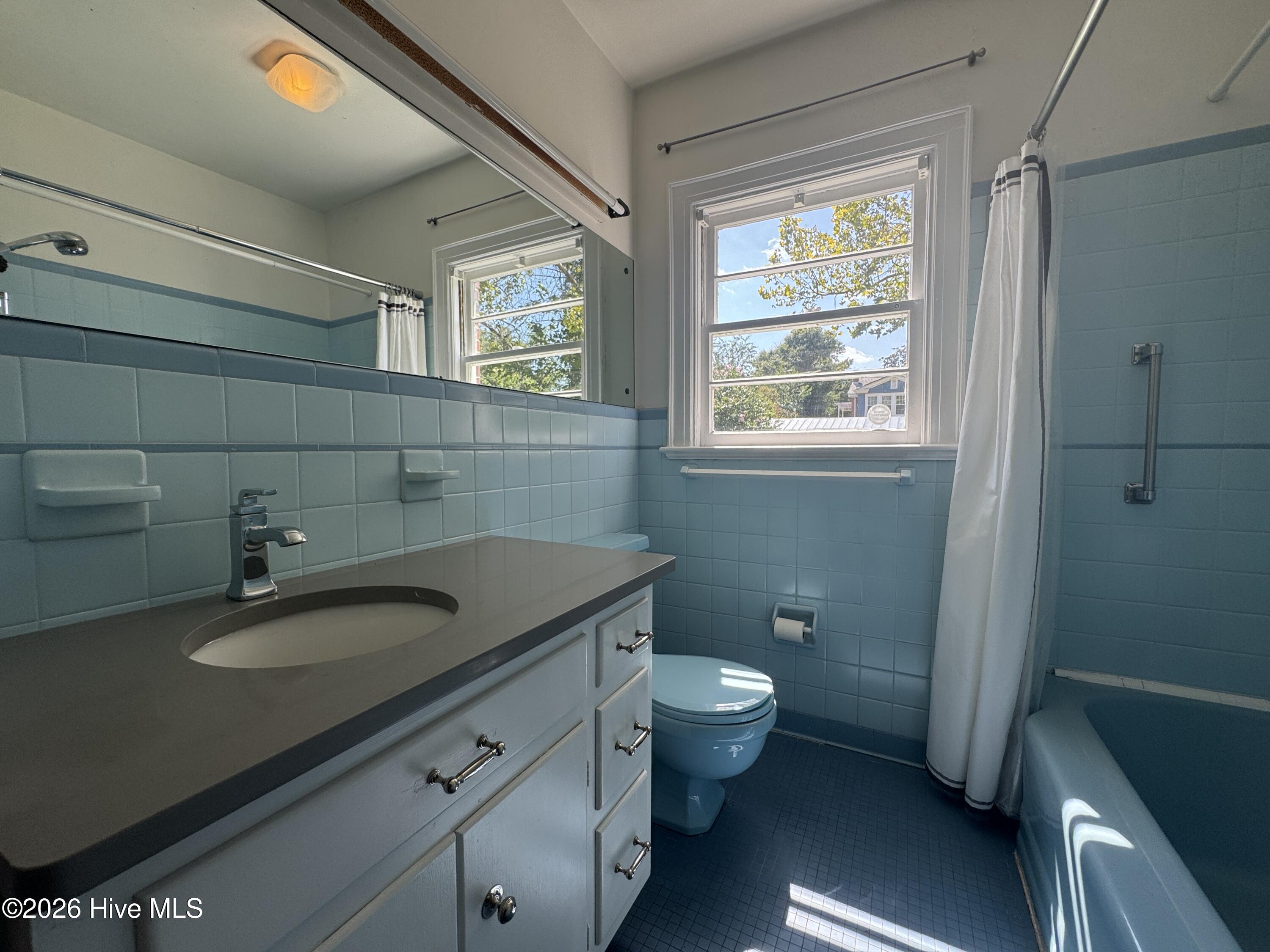 6 Keaton Avenue Property Photo 21