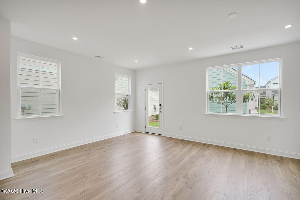5446 Folklore Way Property Photo 16