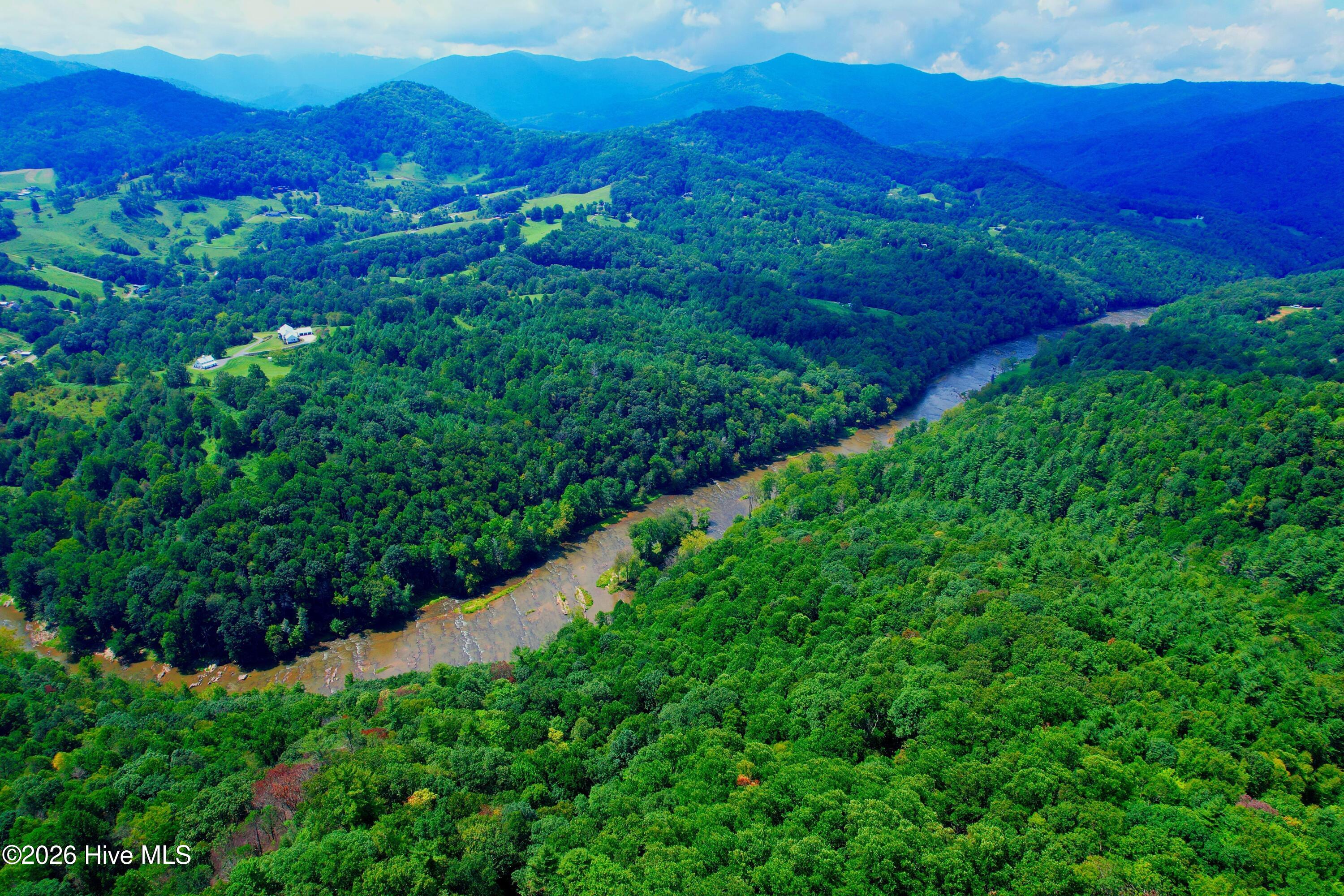 2872 Panther Creek Road Property Photo 22