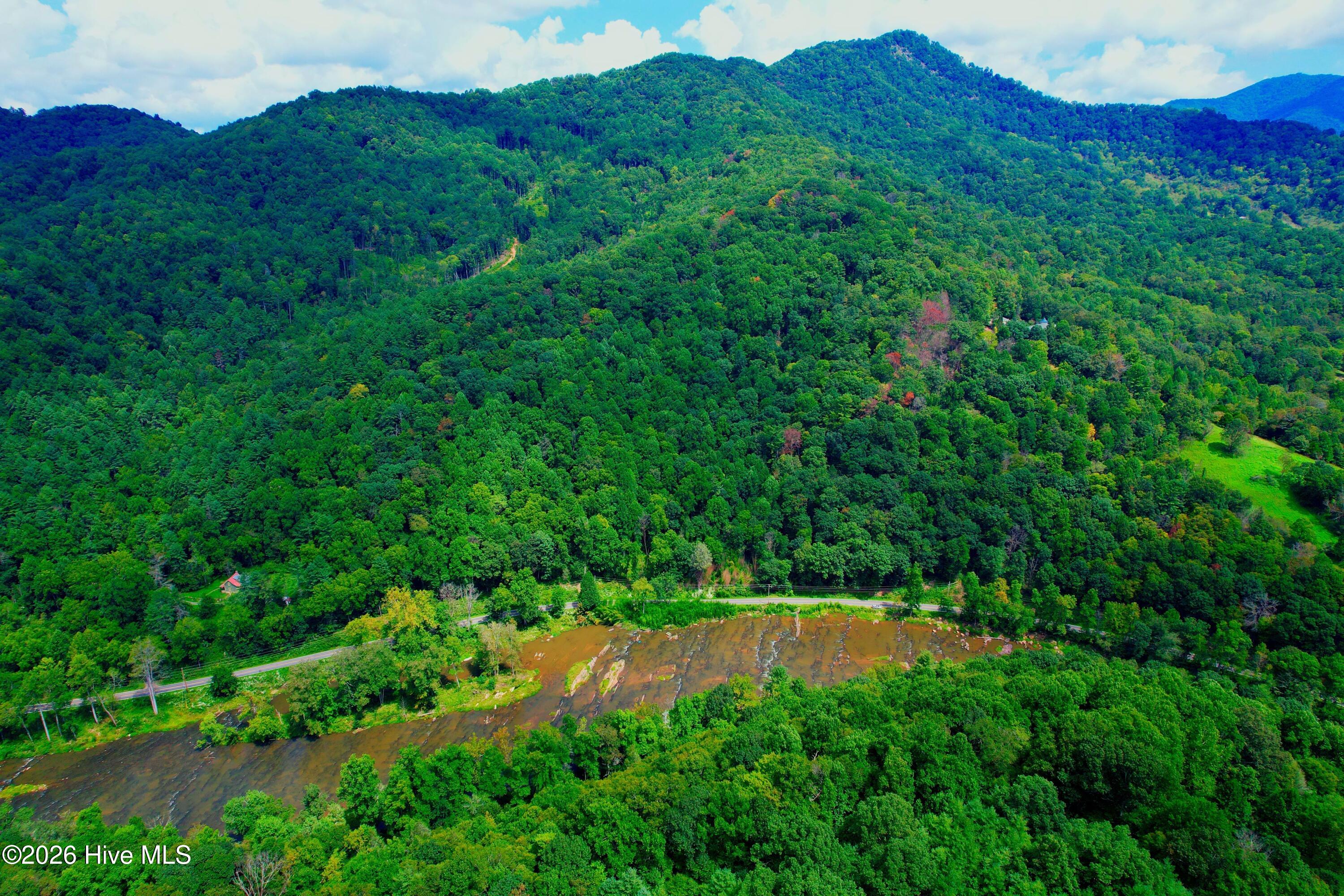 2872 Panther Creek Road Property Photo 36