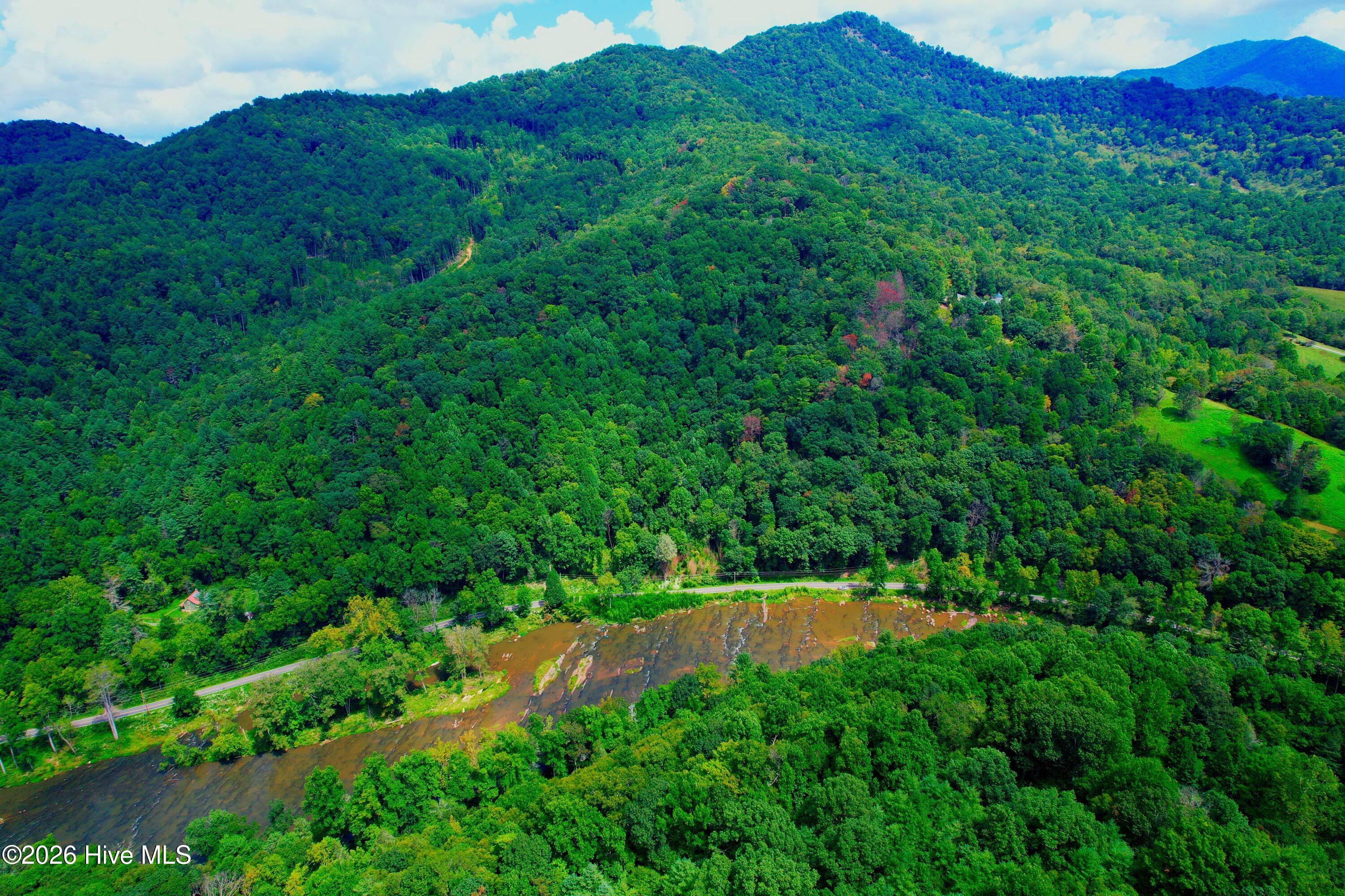 2872 Panther Creek Road Property Photo 38