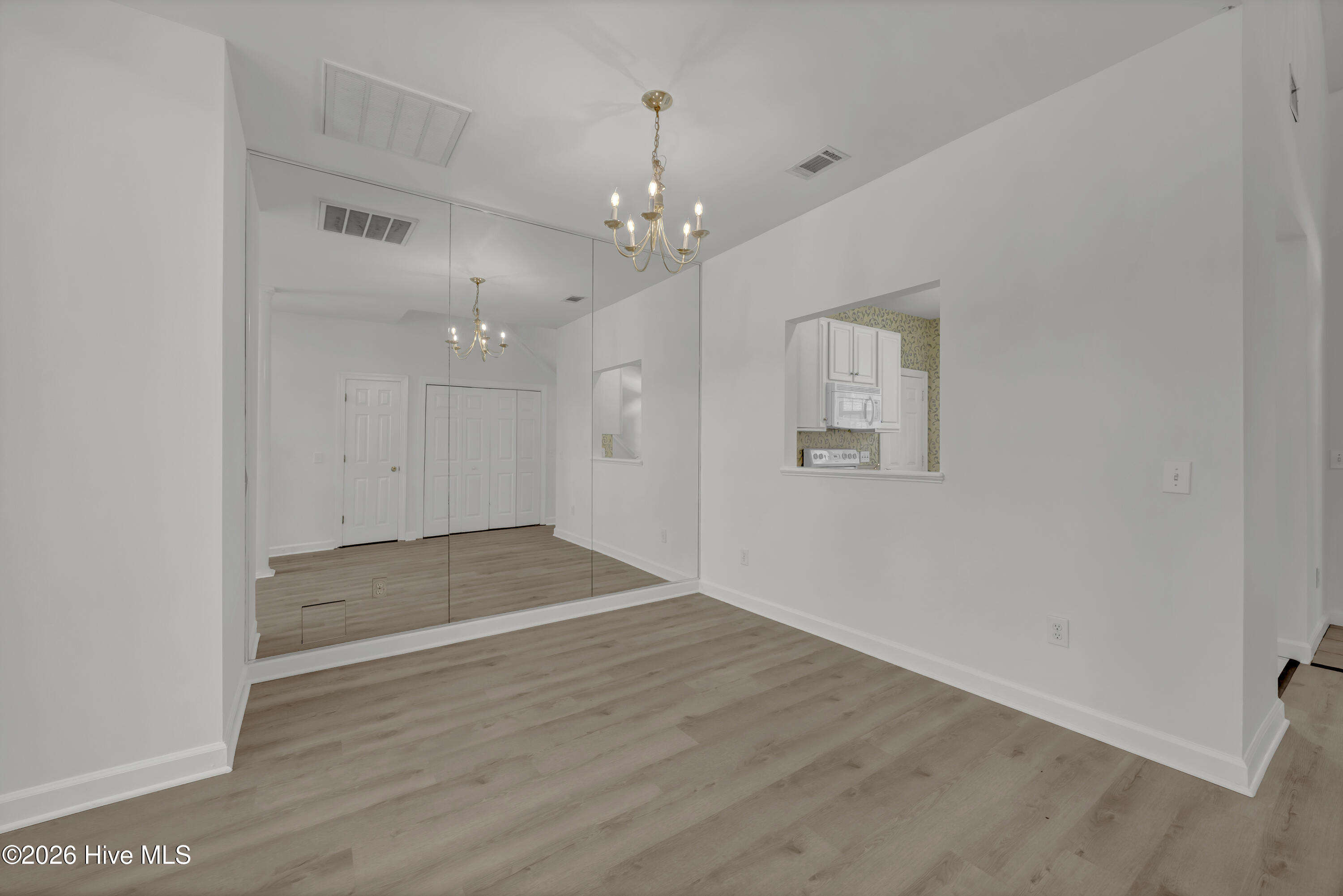 5006 Carleton Drive Unit 22 Property Photo 8