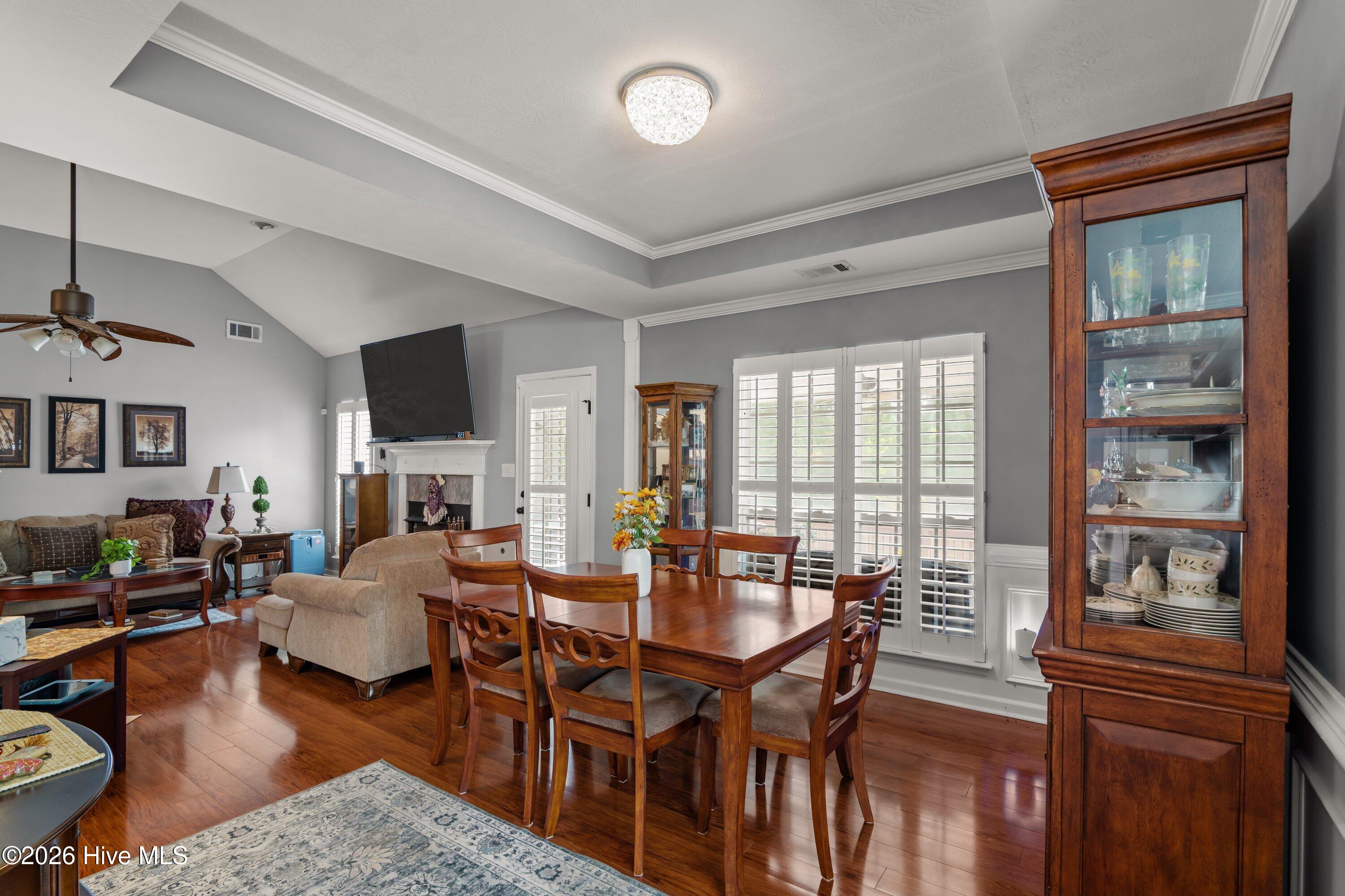 4233 Deerwood Lane Property Photo 10