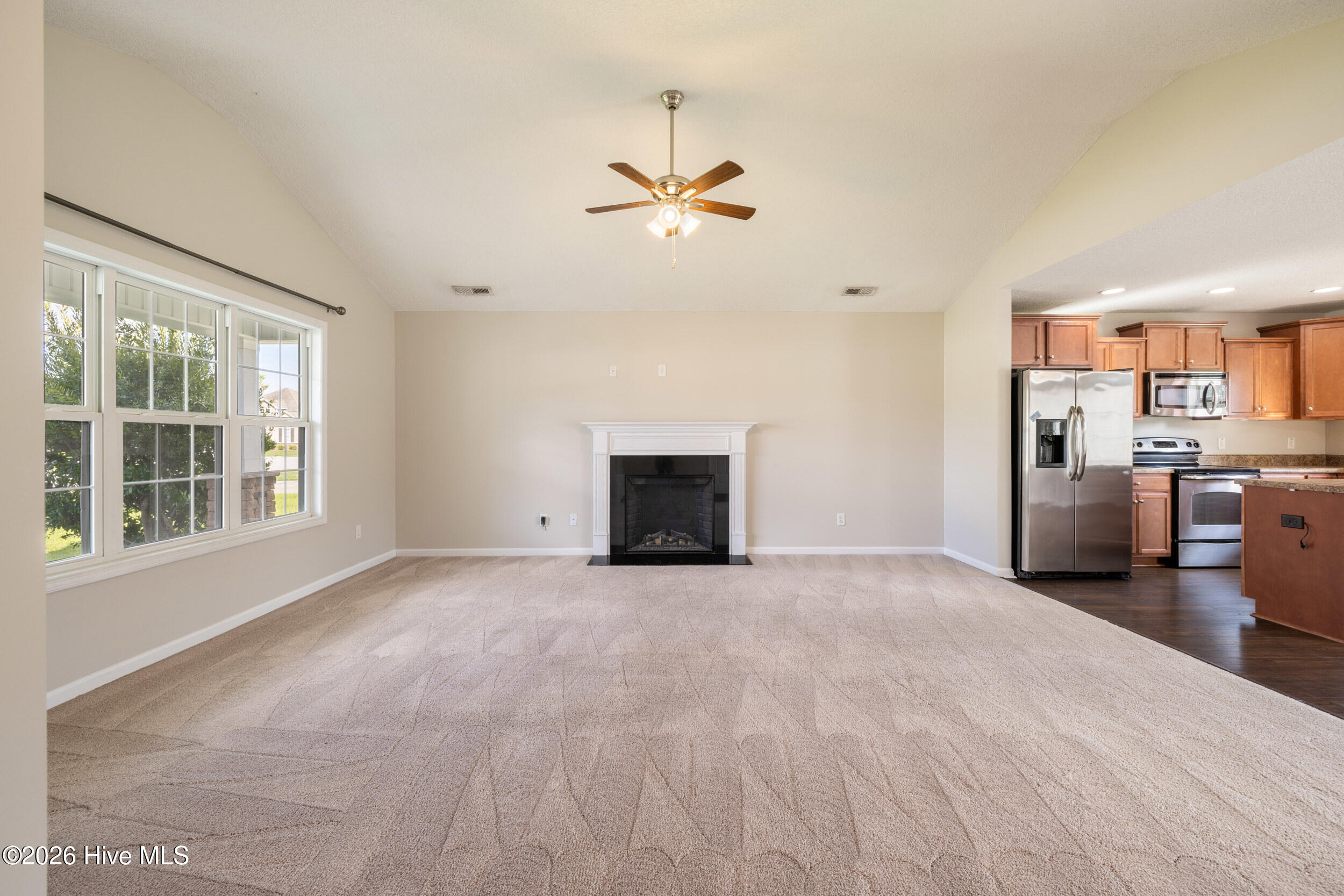 753 Radiant Drive Property Photo 6