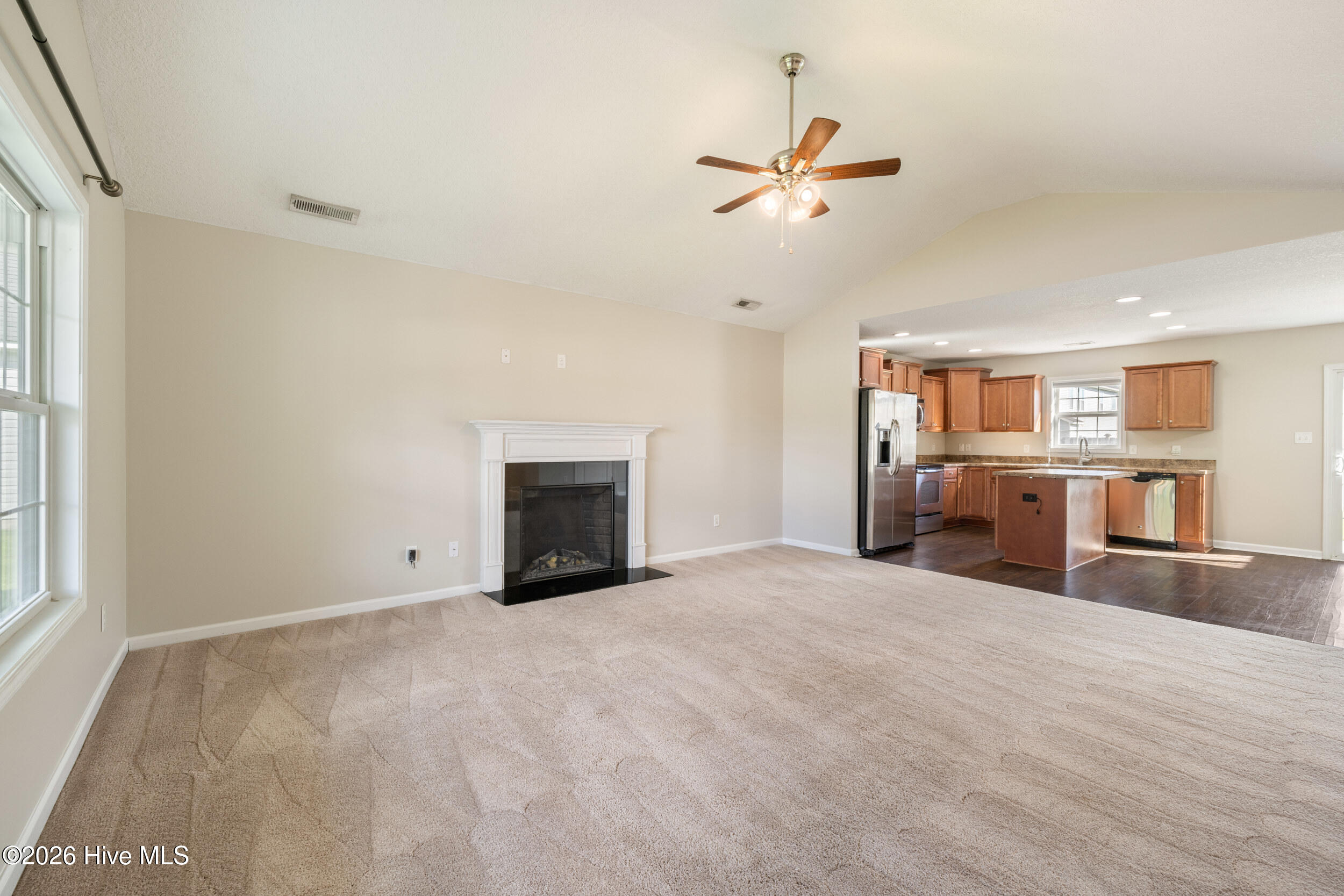753 Radiant Drive Property Photo 9
