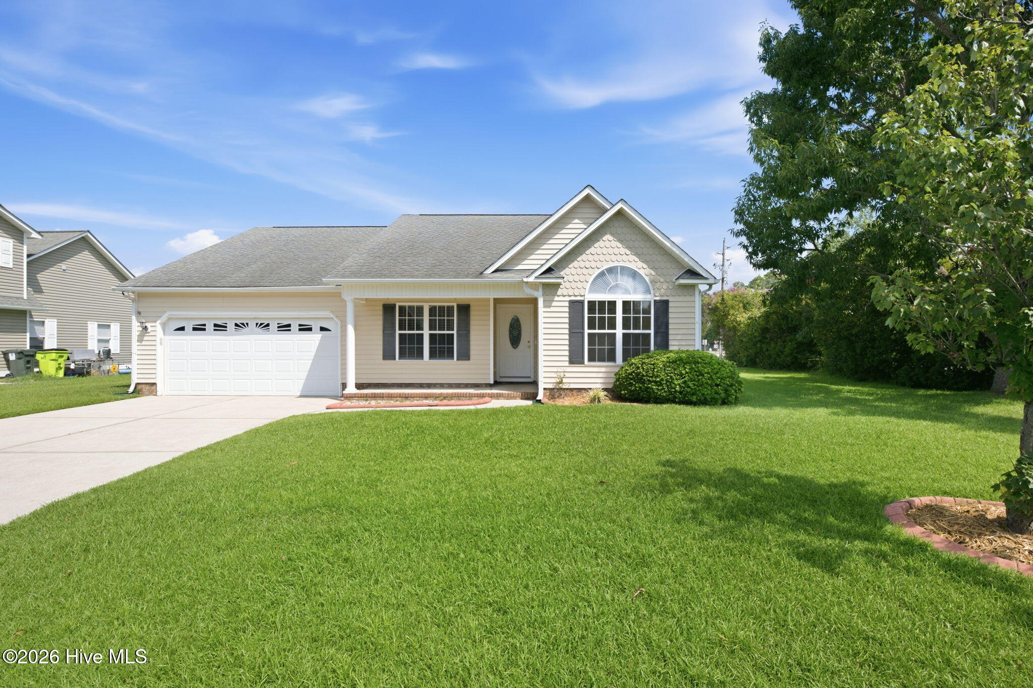 100 Conner Grant Road Property Photo 1