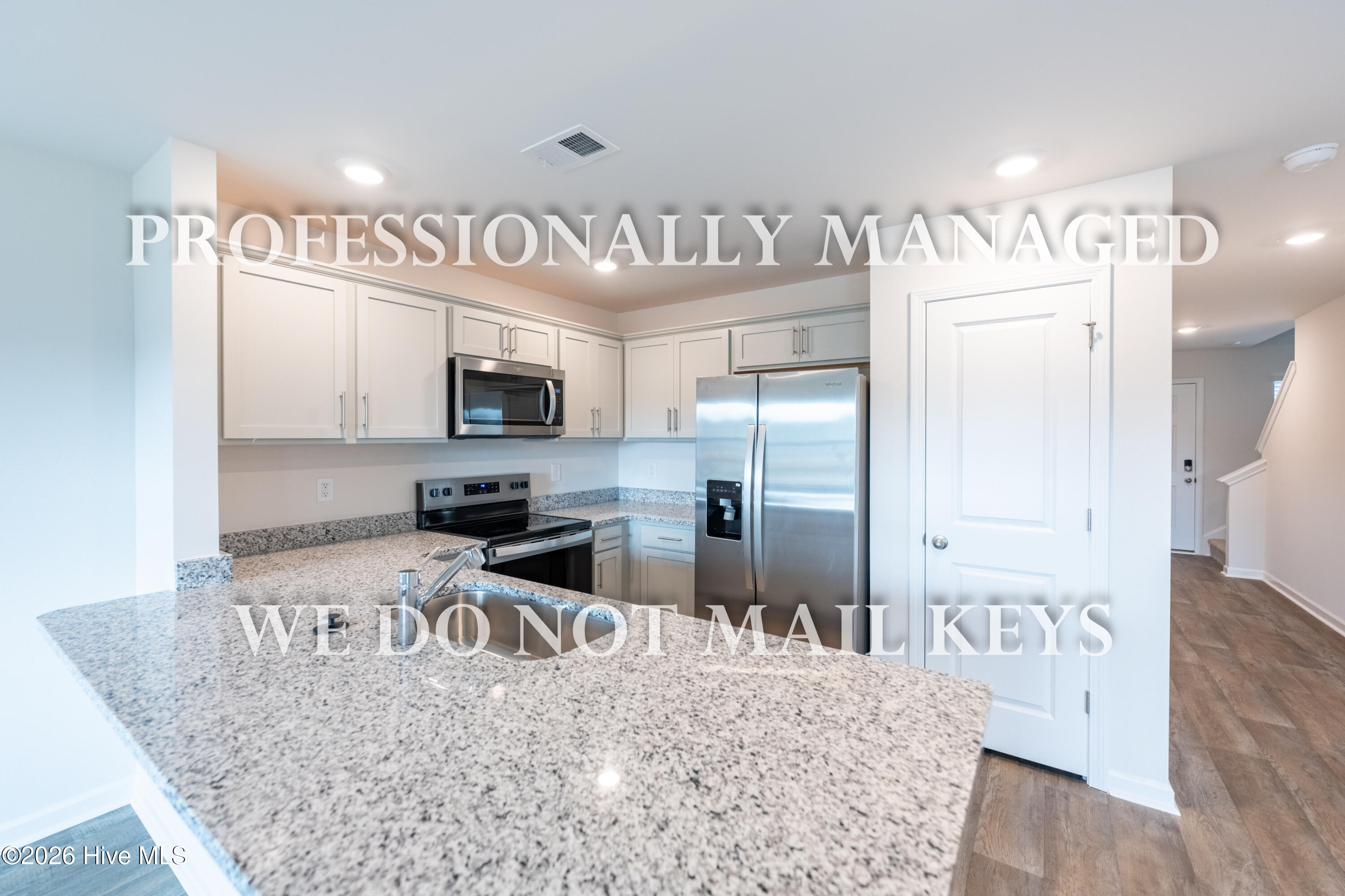 7253 Longleaf Road Property Photo 4