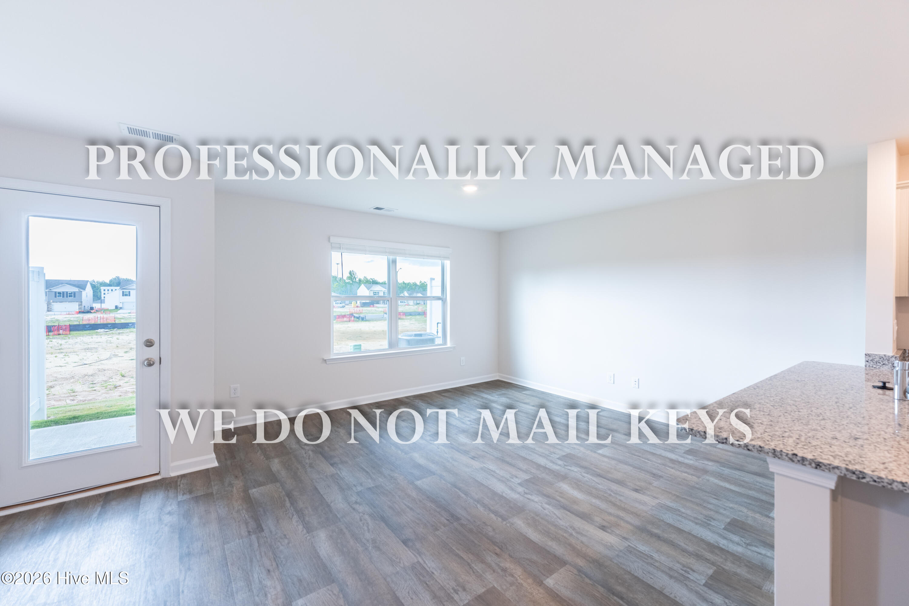 7253 Longleaf Road Property Photo 7