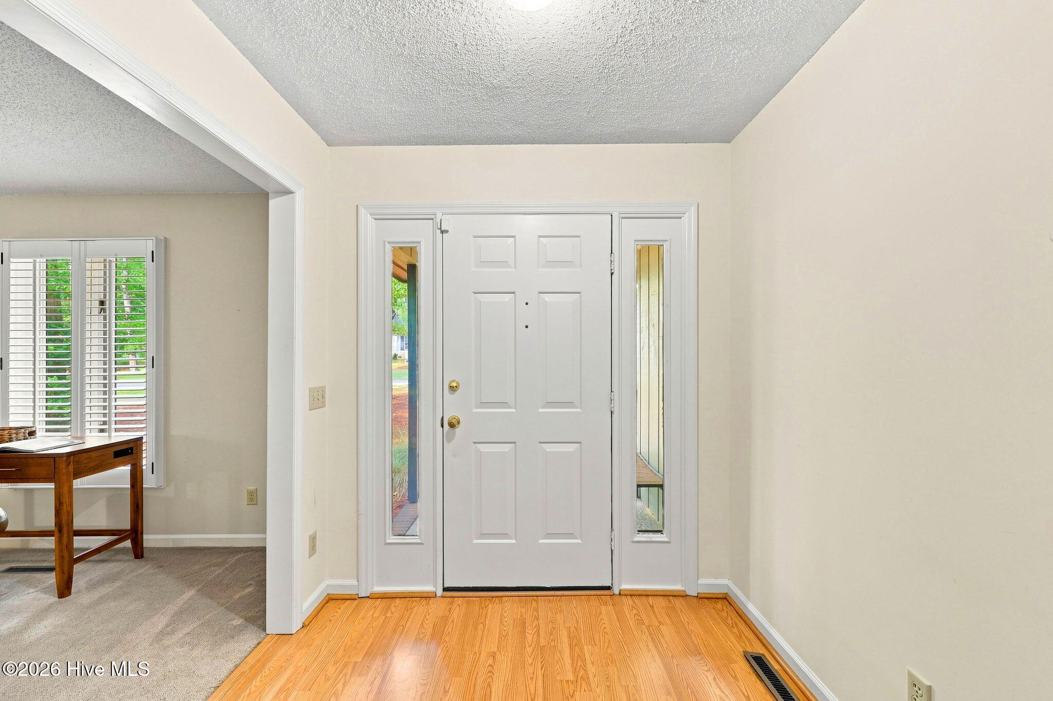 215 Merion Circle Property Photo 6