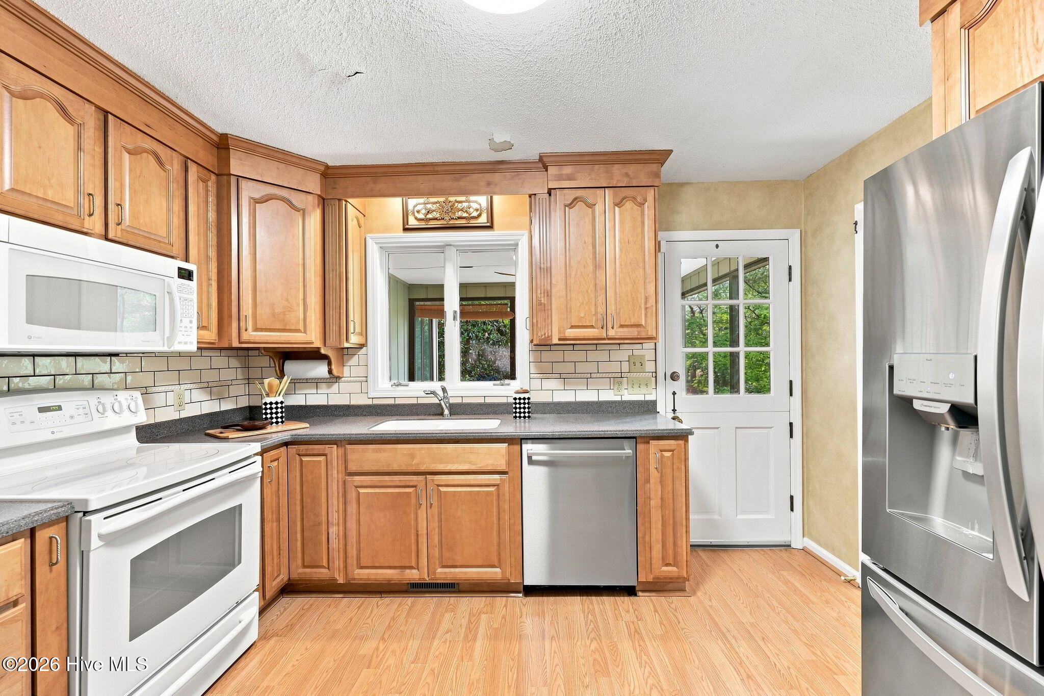 215 Merion Circle Property Photo 18