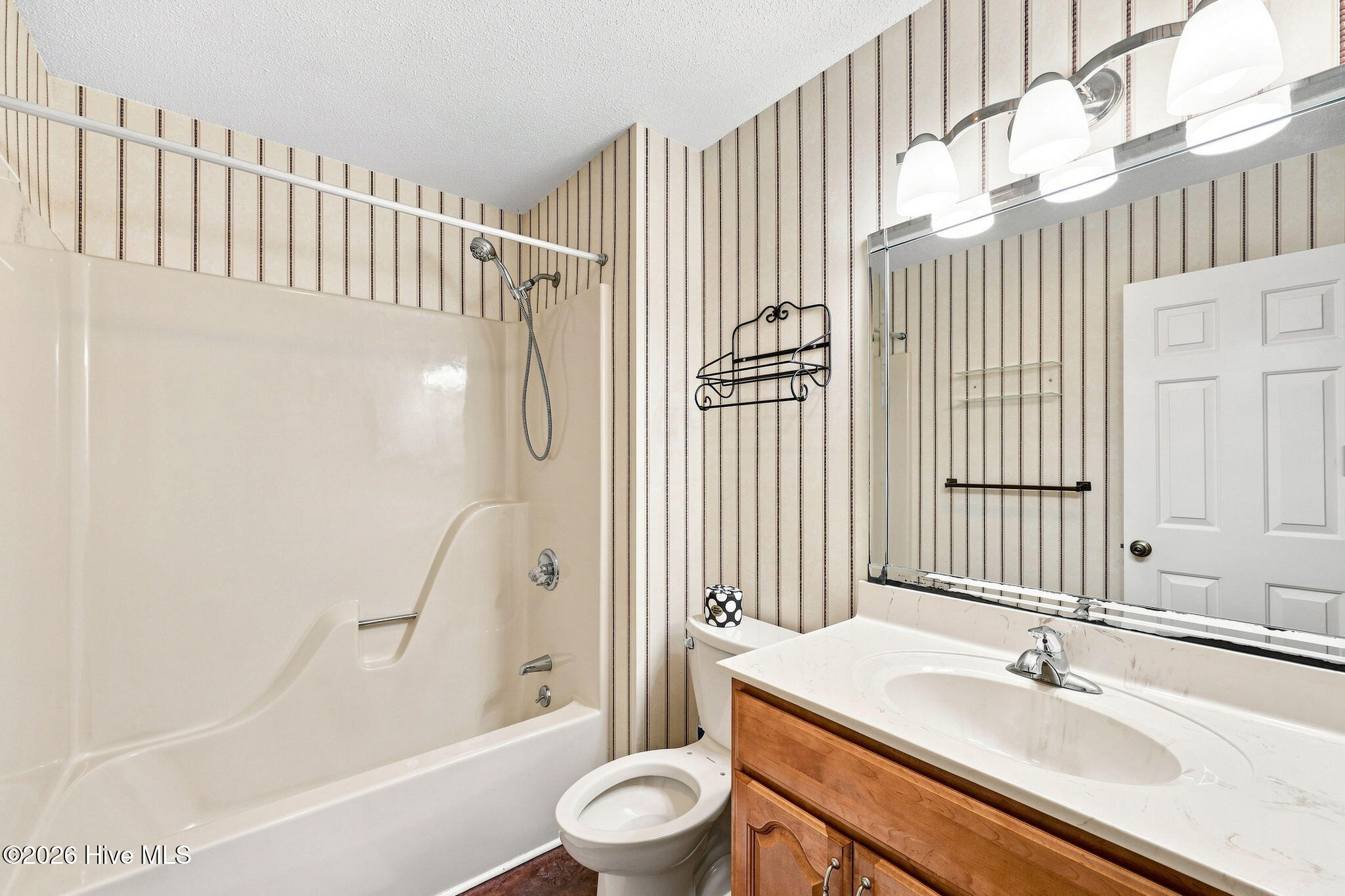 215 Merion Circle Property Photo 31