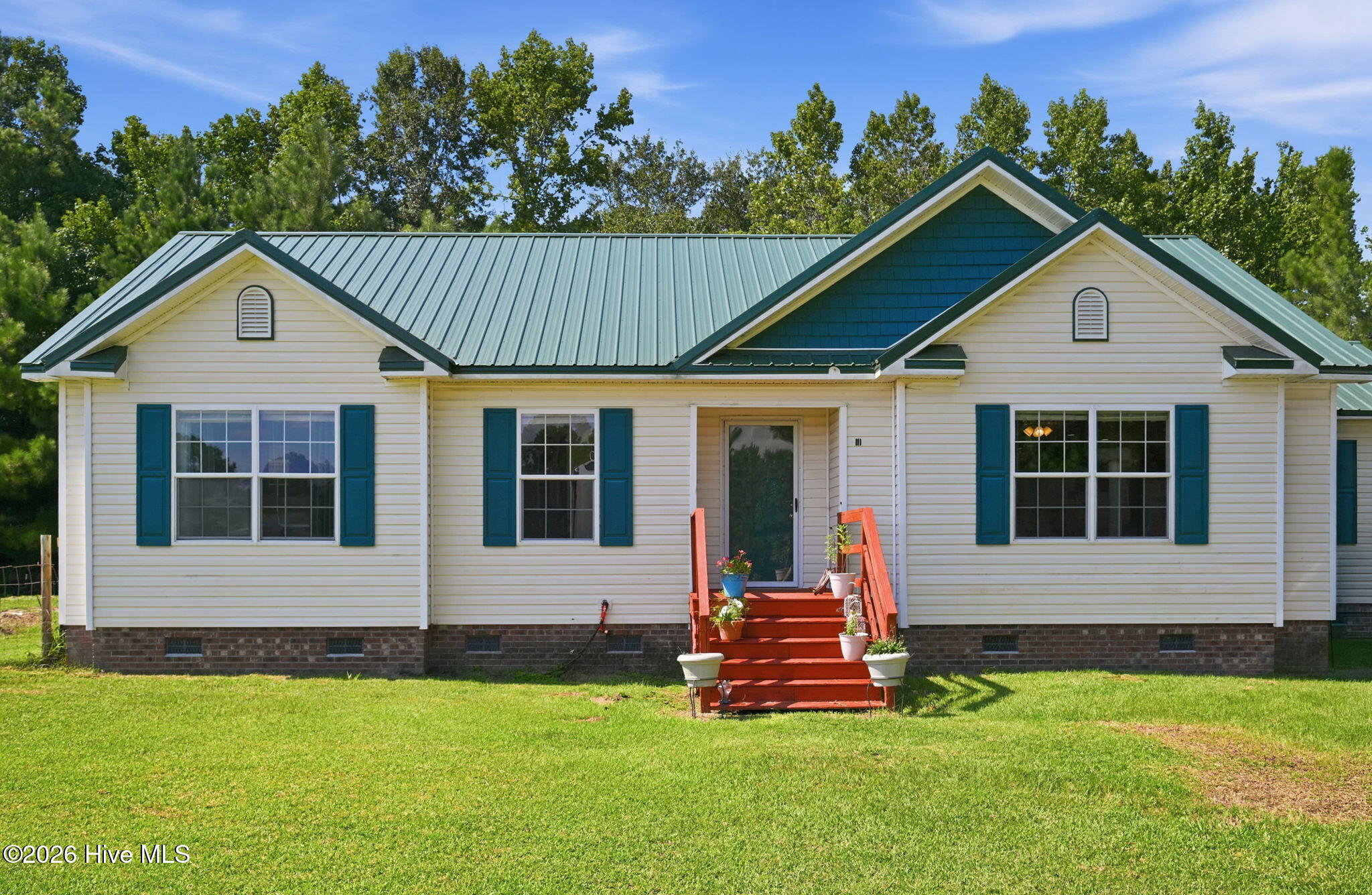 111 Bradham Drive Property Photo 1