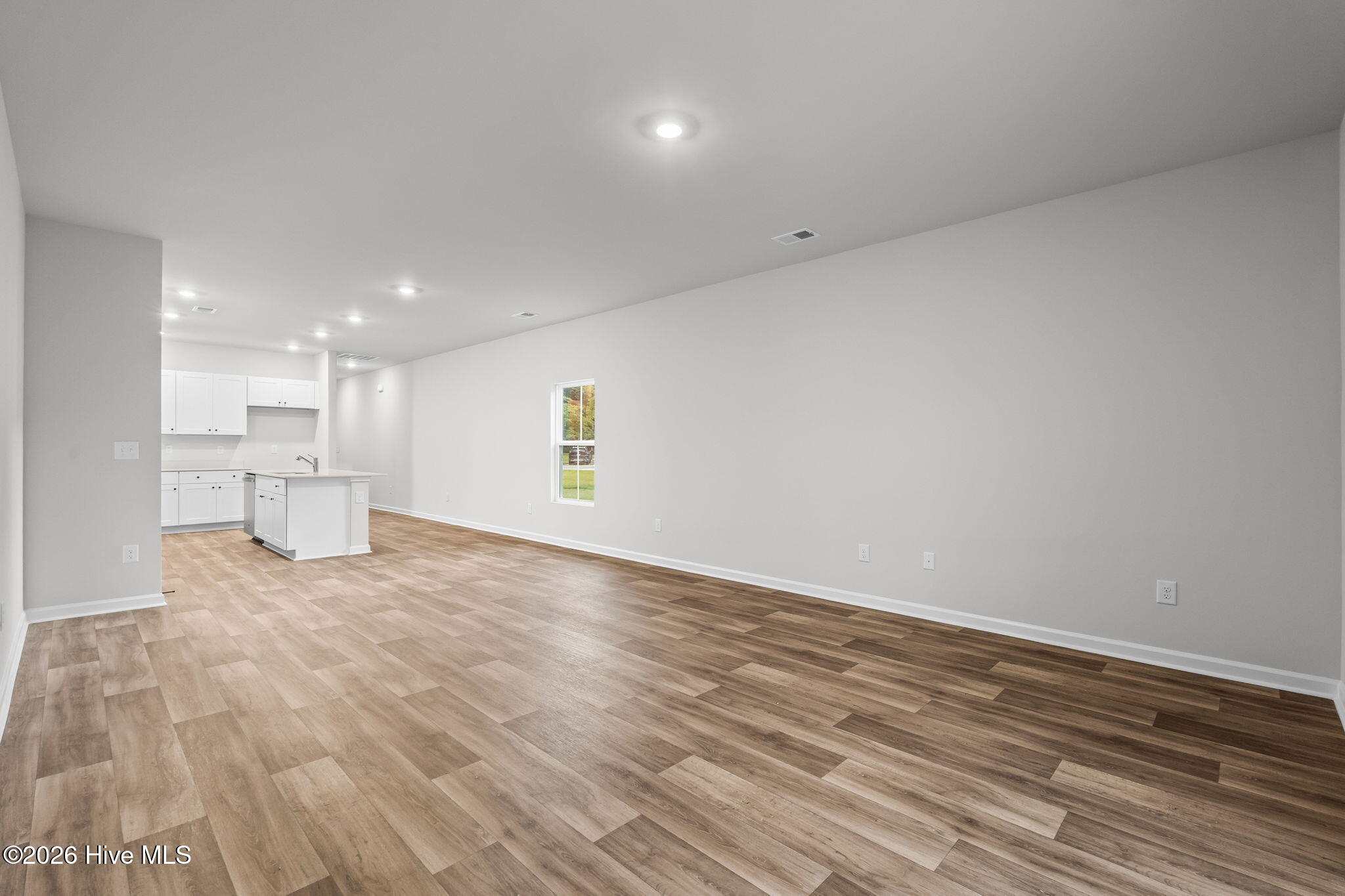 1037 Harbor Drive Property Photo 7
