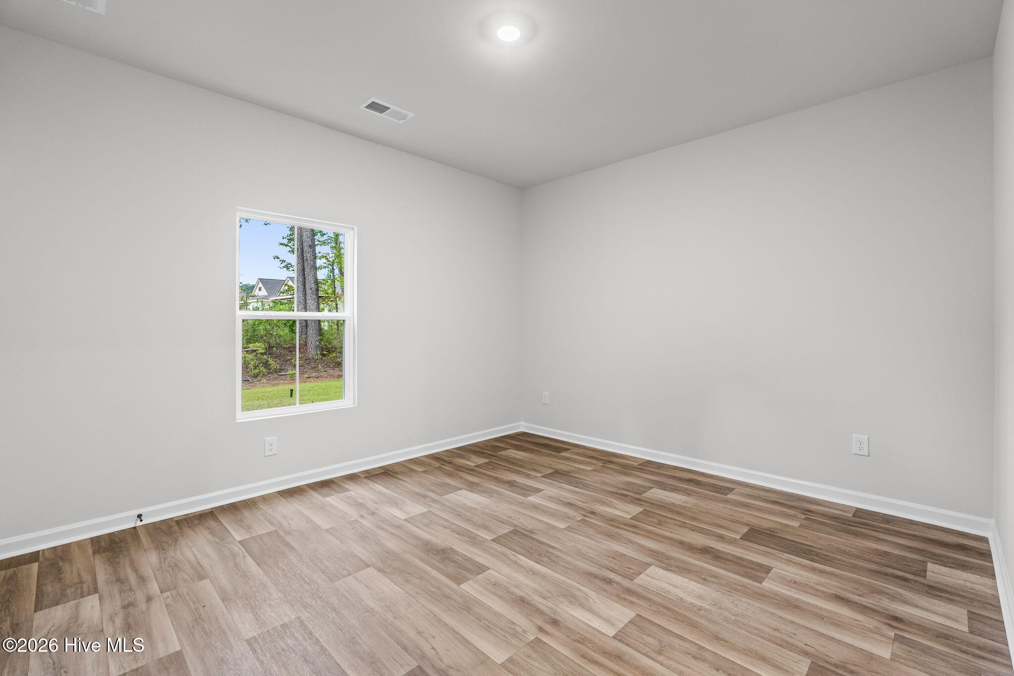 1037 Harbor Drive Property Photo 13