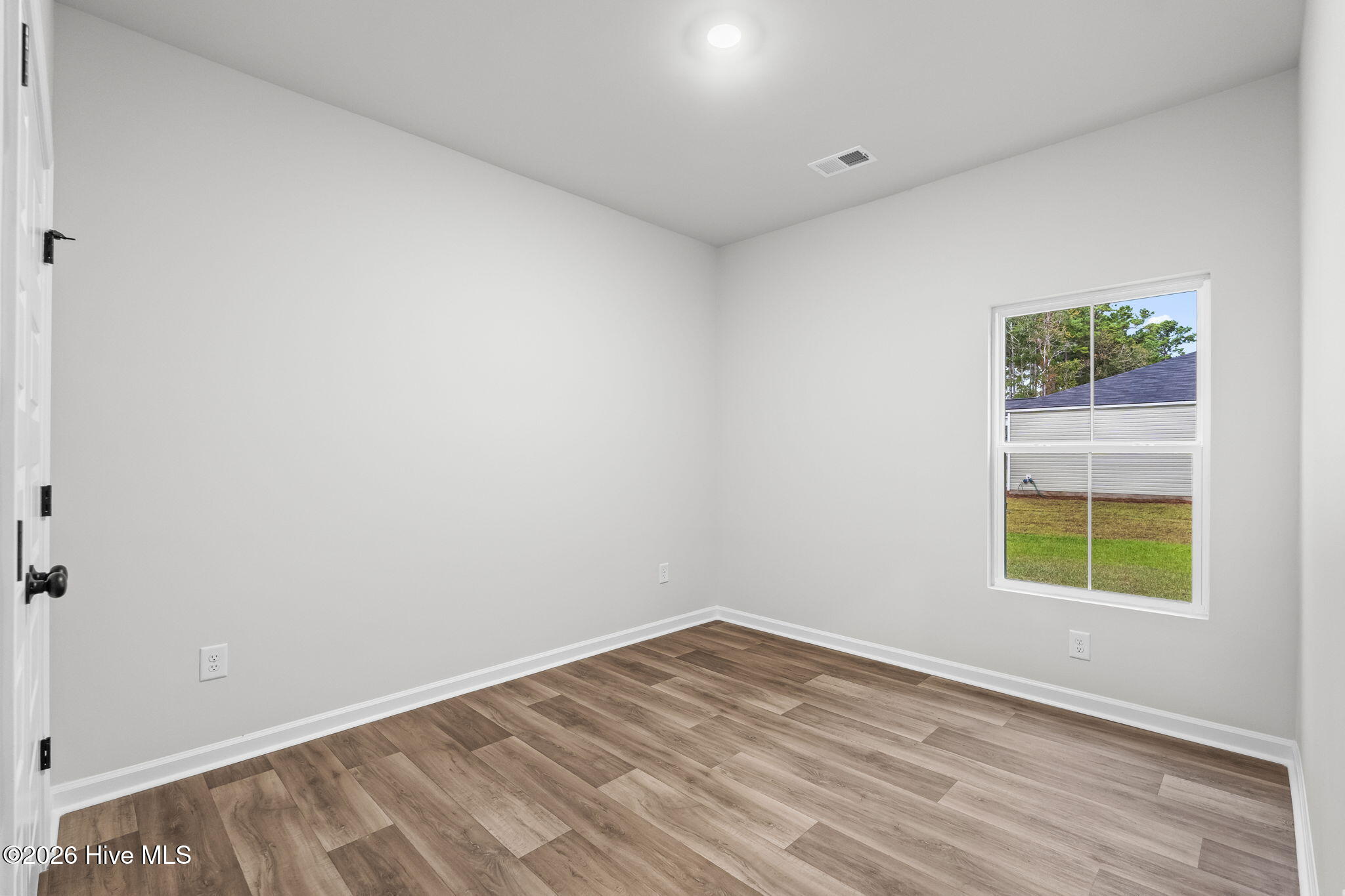 1037 Harbor Drive Property Photo 18