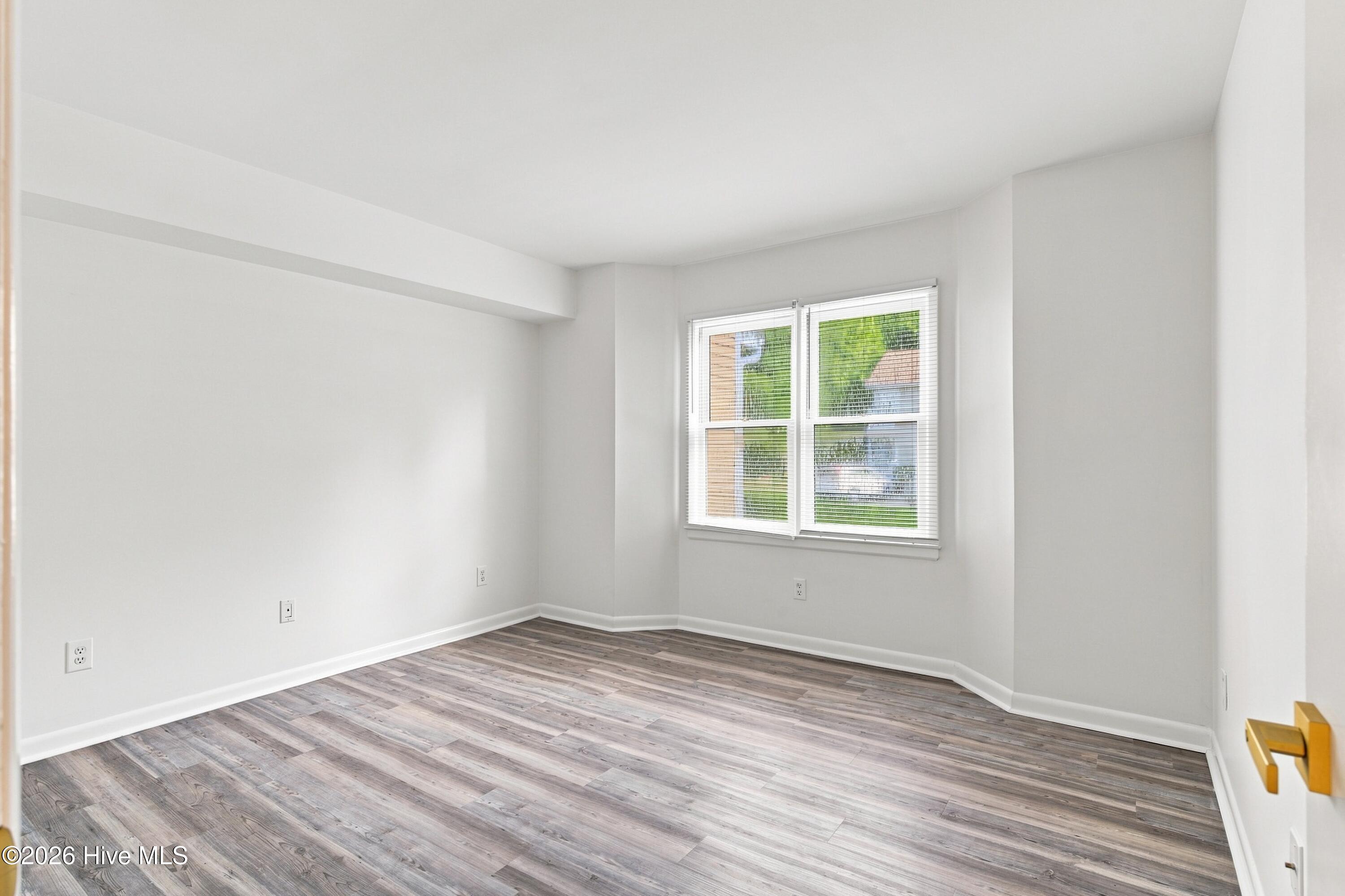 1800 Eastwood Road Apt 253 Property Photo 4