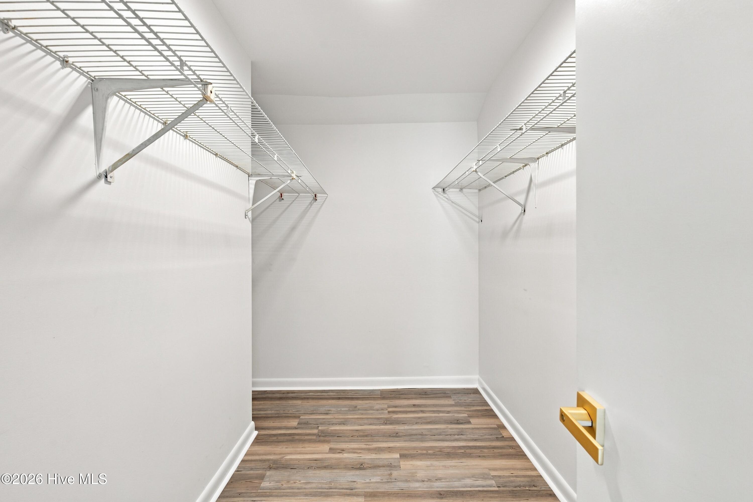 1800 Eastwood Road Apt 253 Property Photo 21