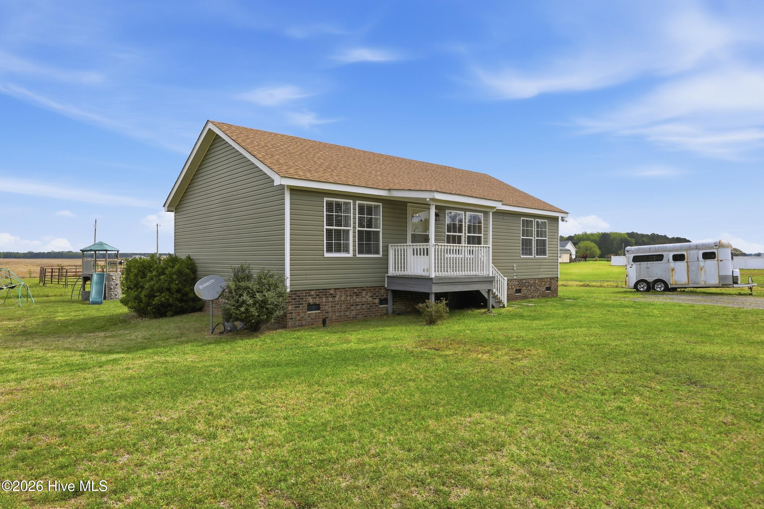230 Lilly Road Property Photo 4