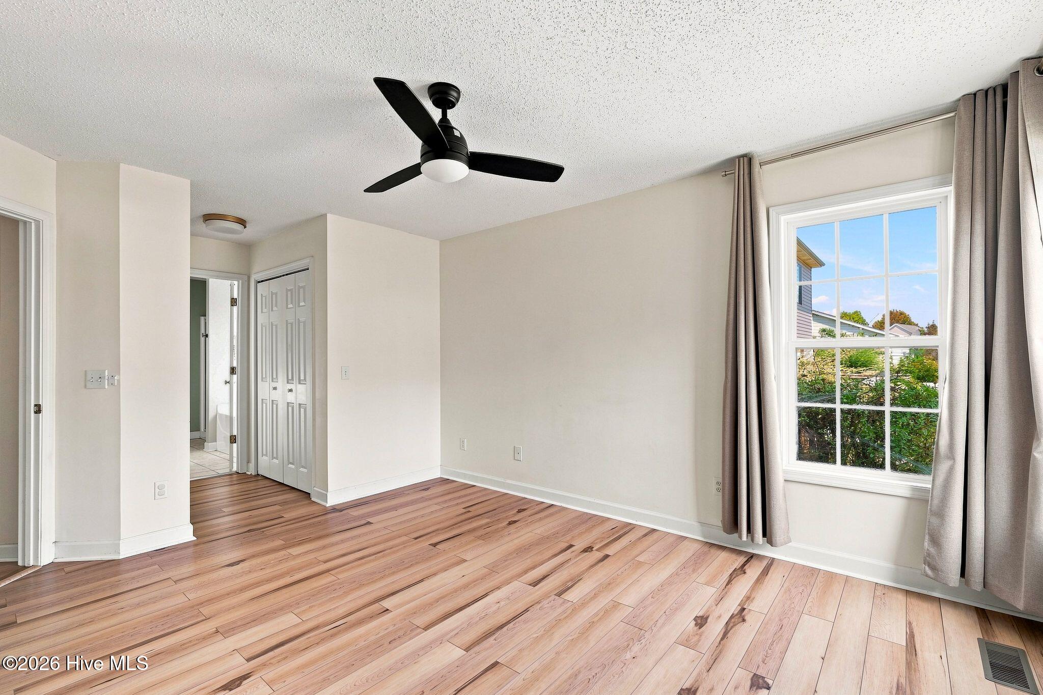 204 Savannah Garden Drive Property Photo 18