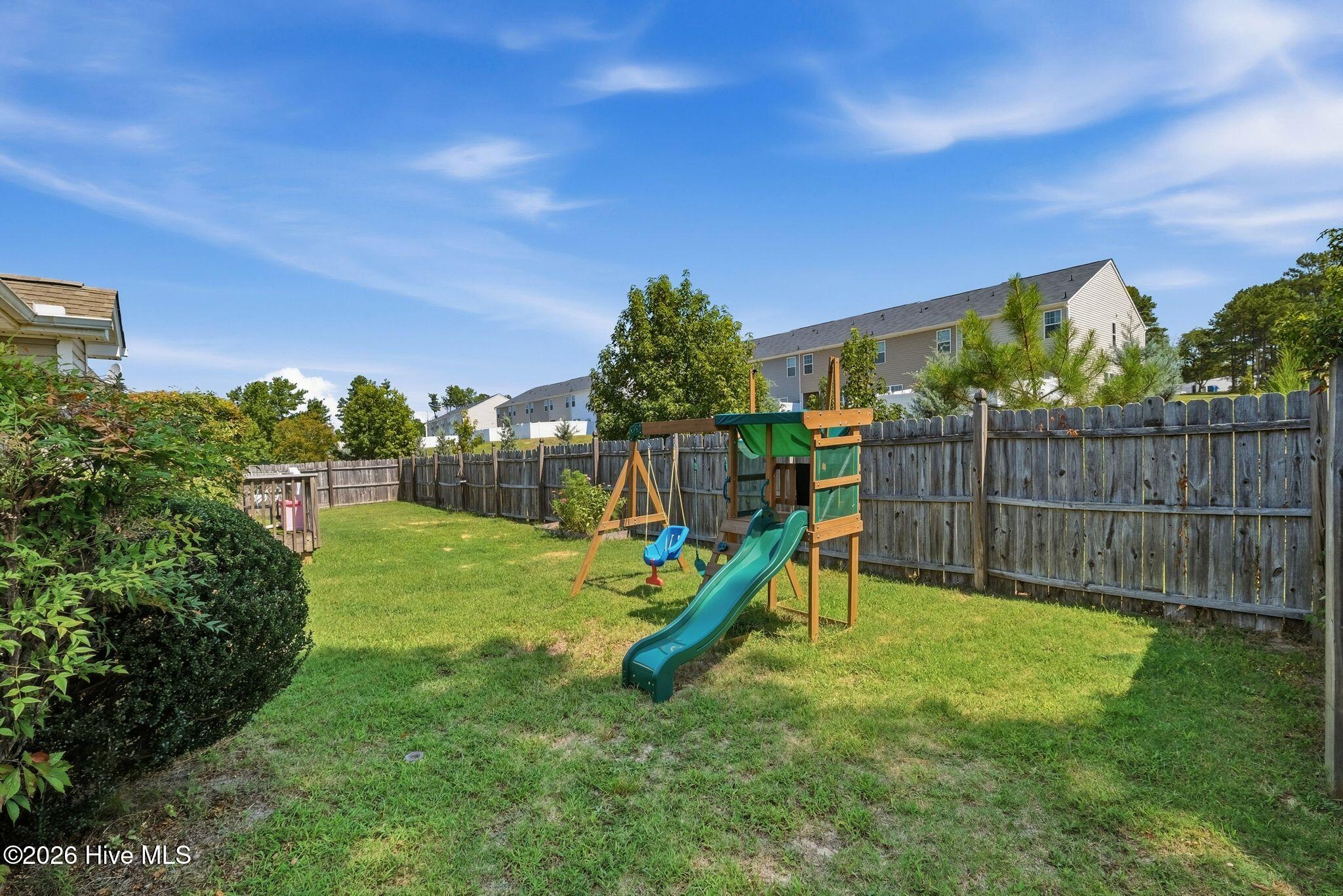 204 Savannah Garden Drive Property Photo 33