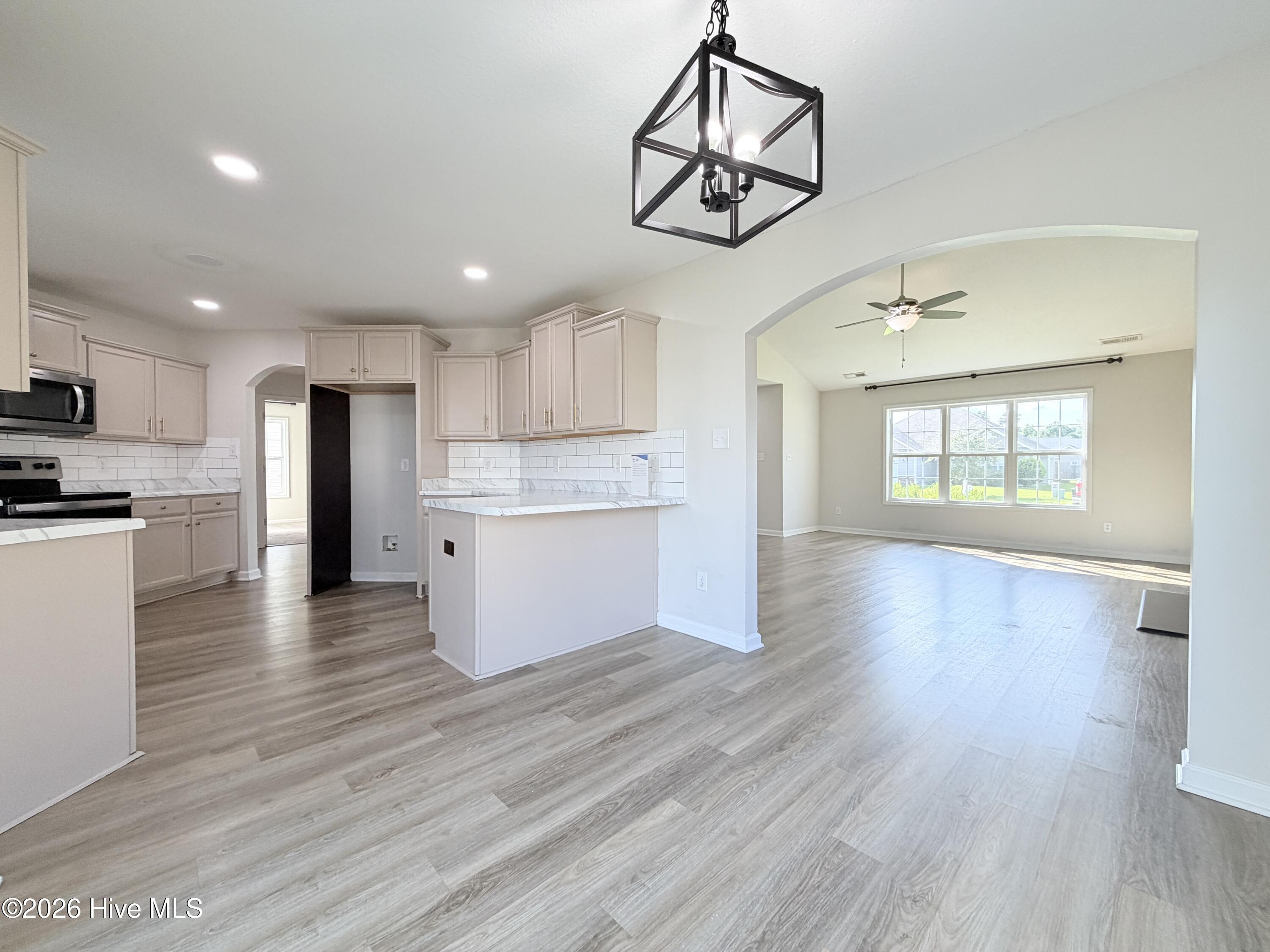 107 Cavalier Drive Property Photo 8