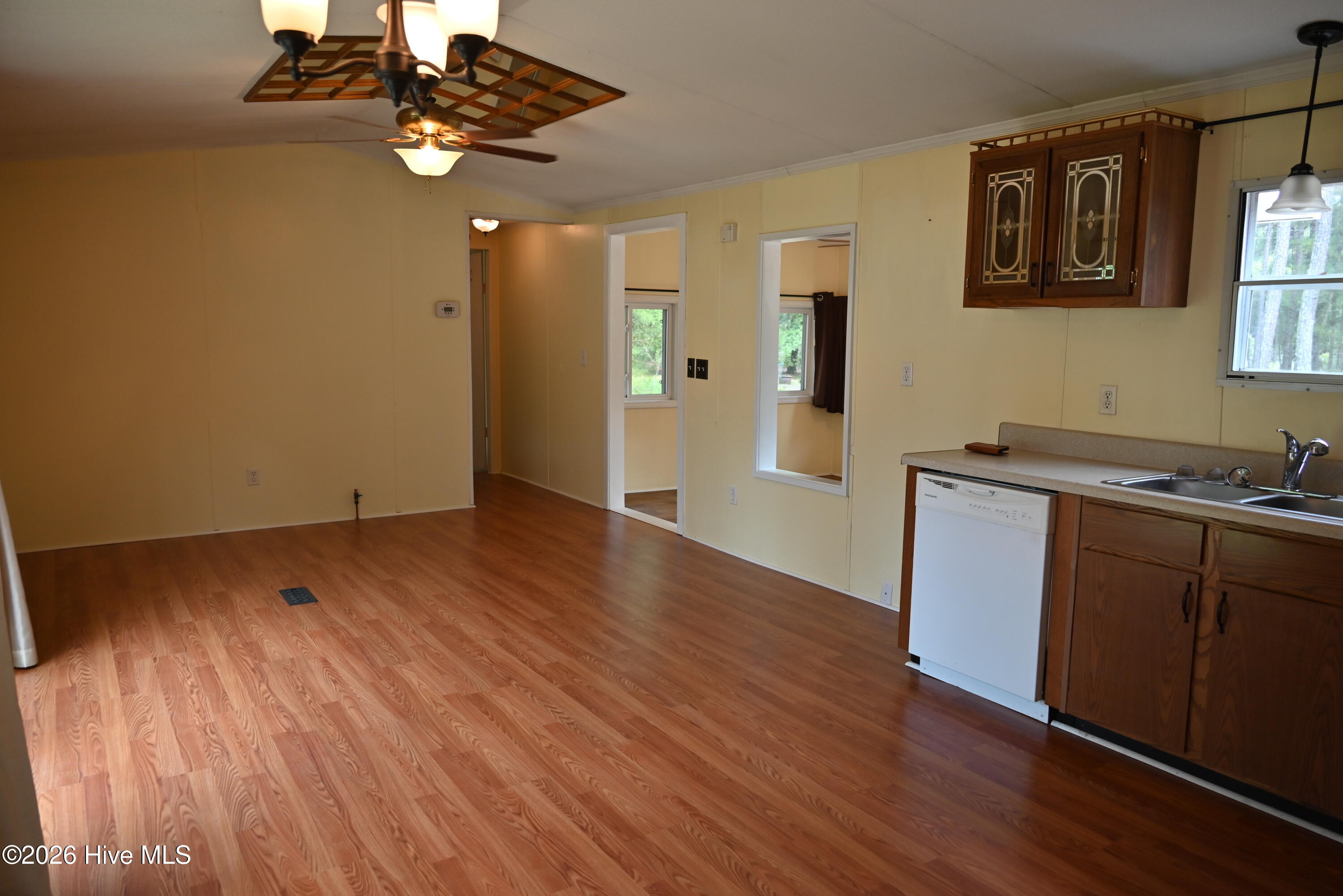 164 Short Road Property Photo 9