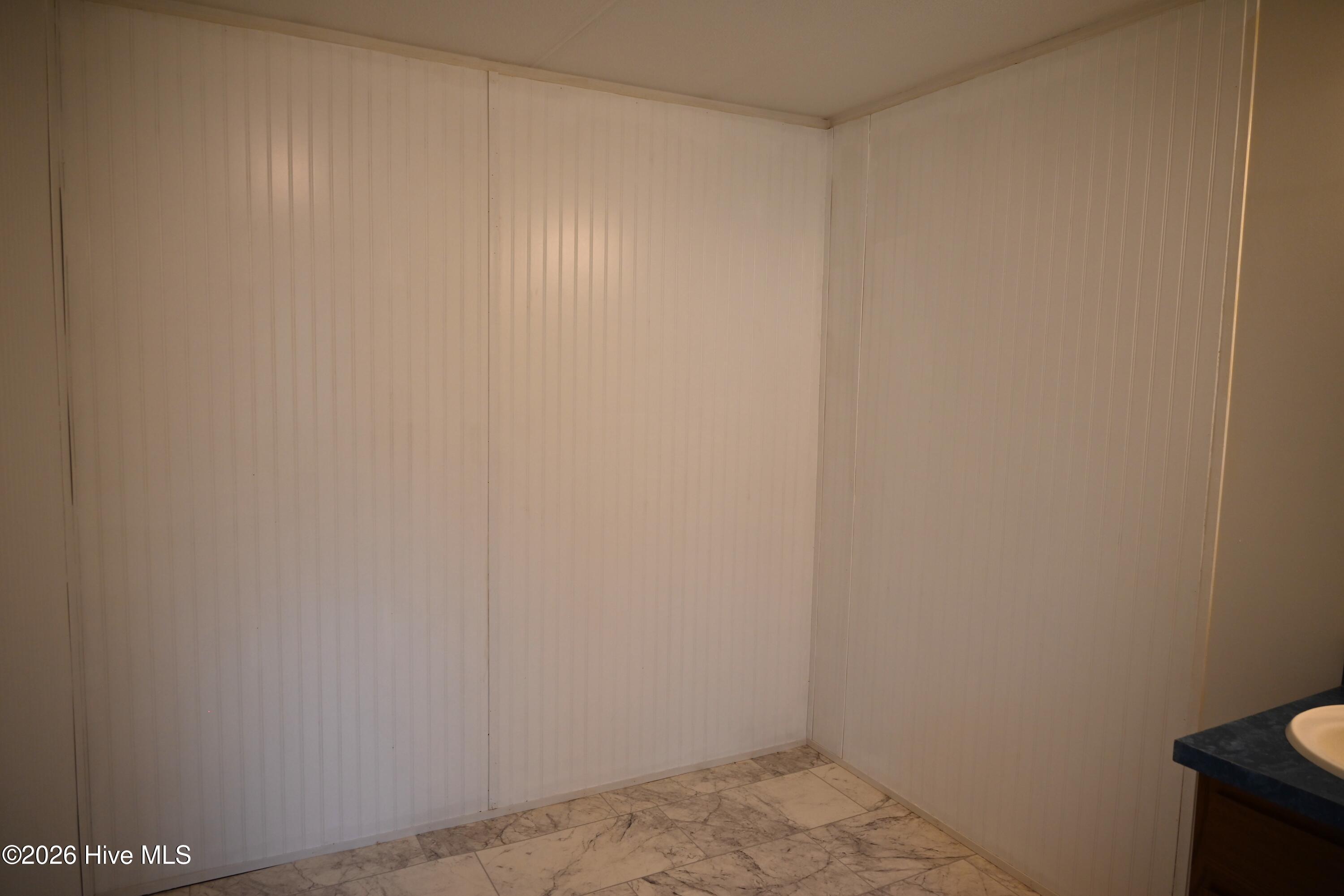 164 Short Road Property Photo 15
