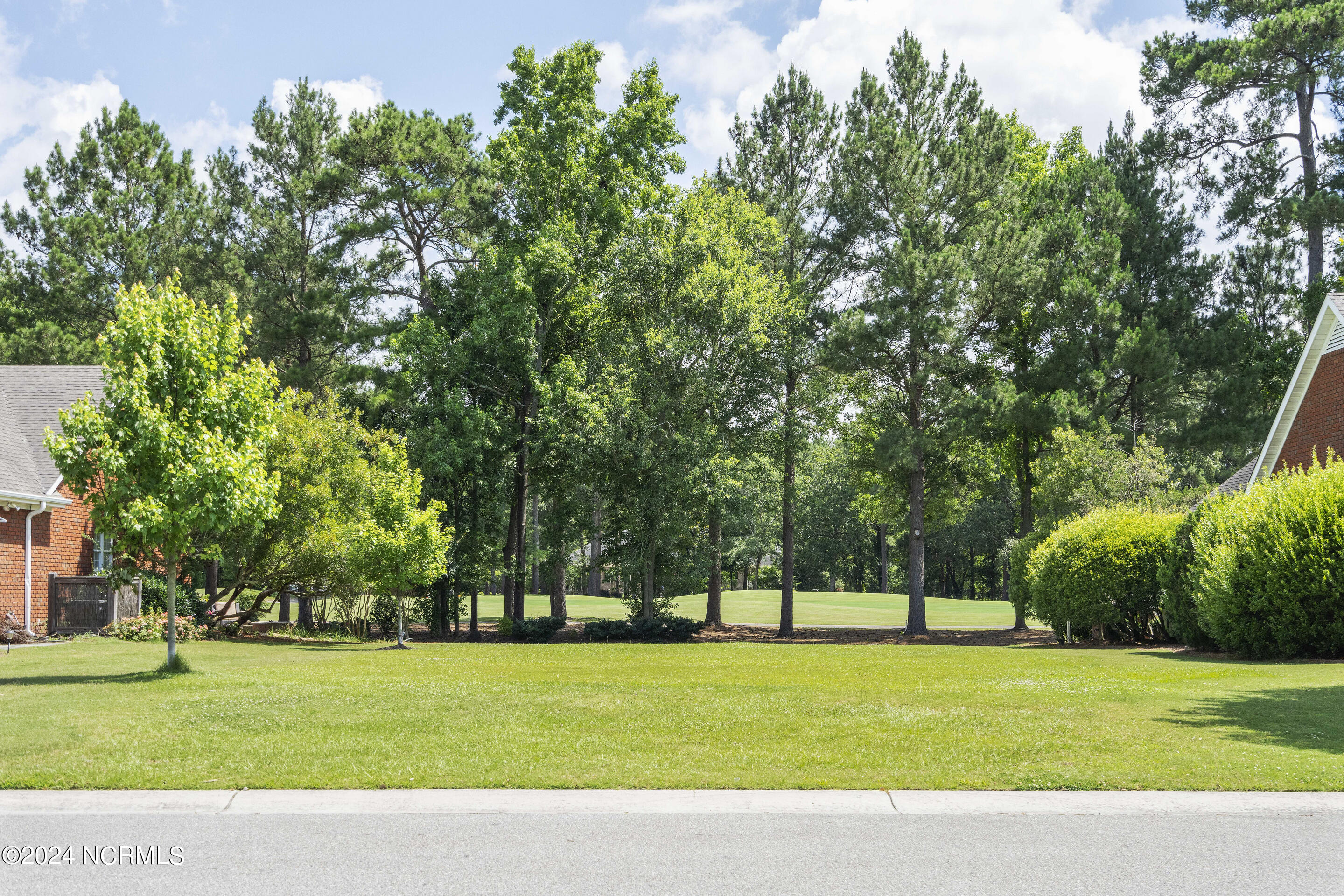 123 11 Candlewood Drive Property Photo 7