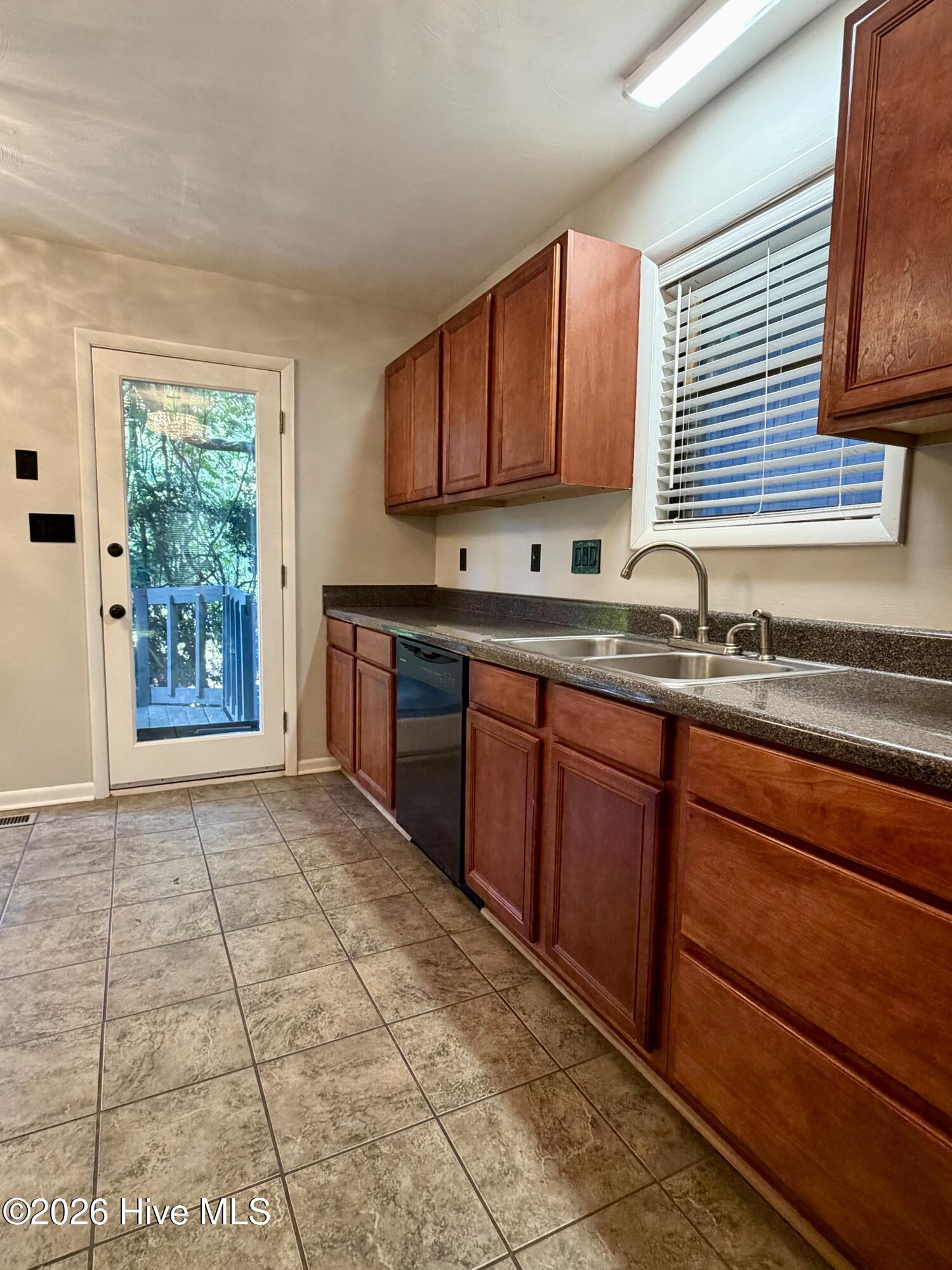 951 Creek Side Run Property Photo 10