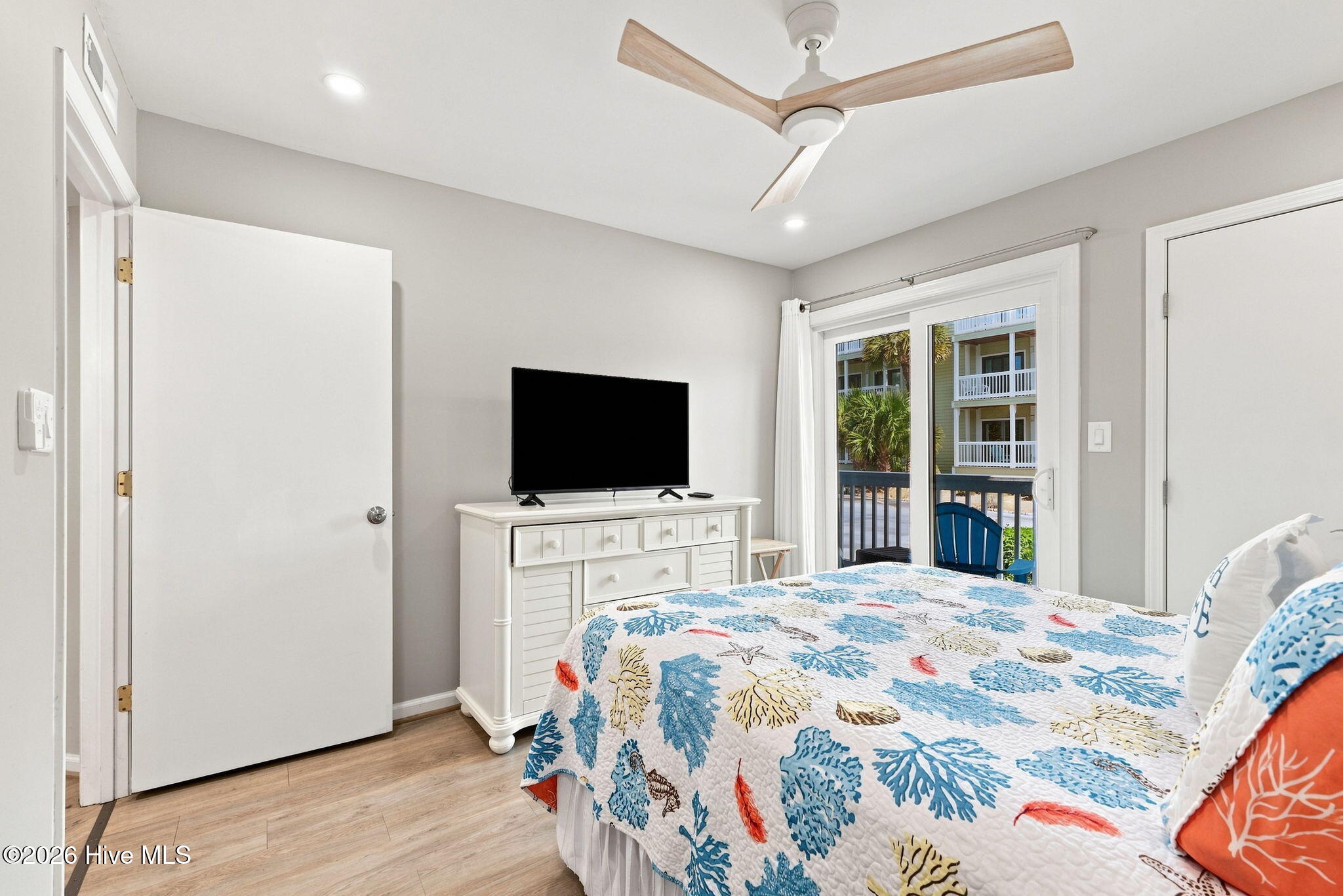9201 Coast Guard Road B102 Property Photo 30