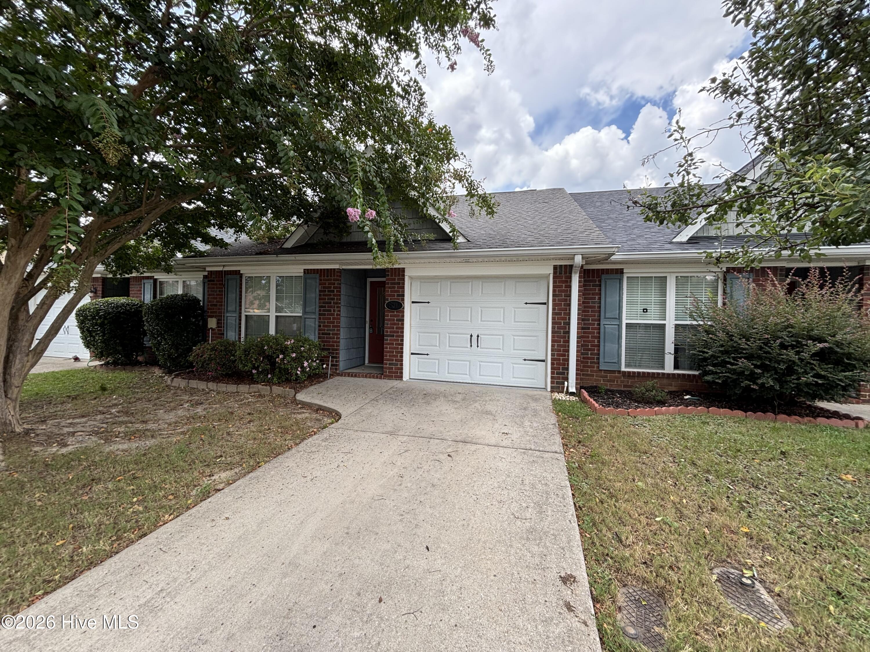 829 Bryan Circle Property Photo 1