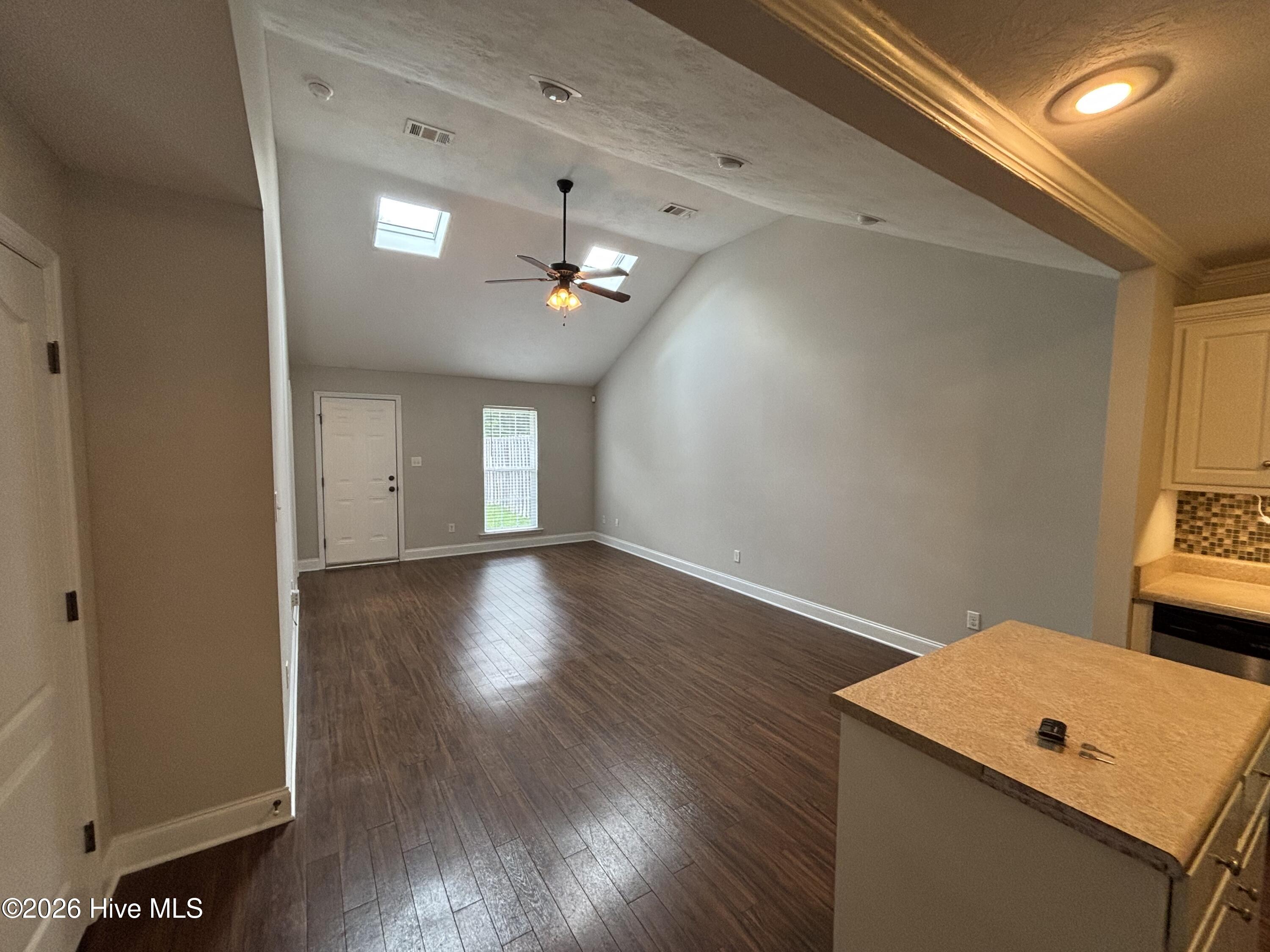 829 Bryan Circle Property Photo 2